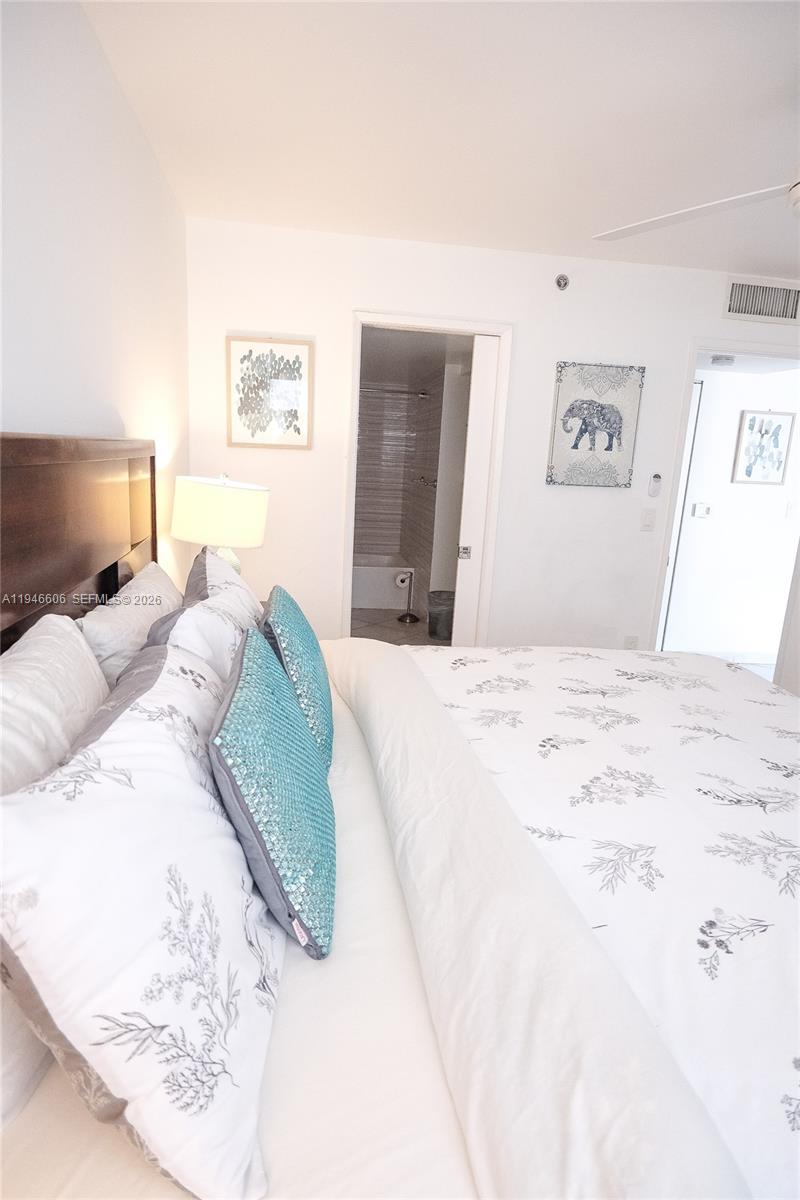 THE YACHT CLUB AT AVENTUR - Residential