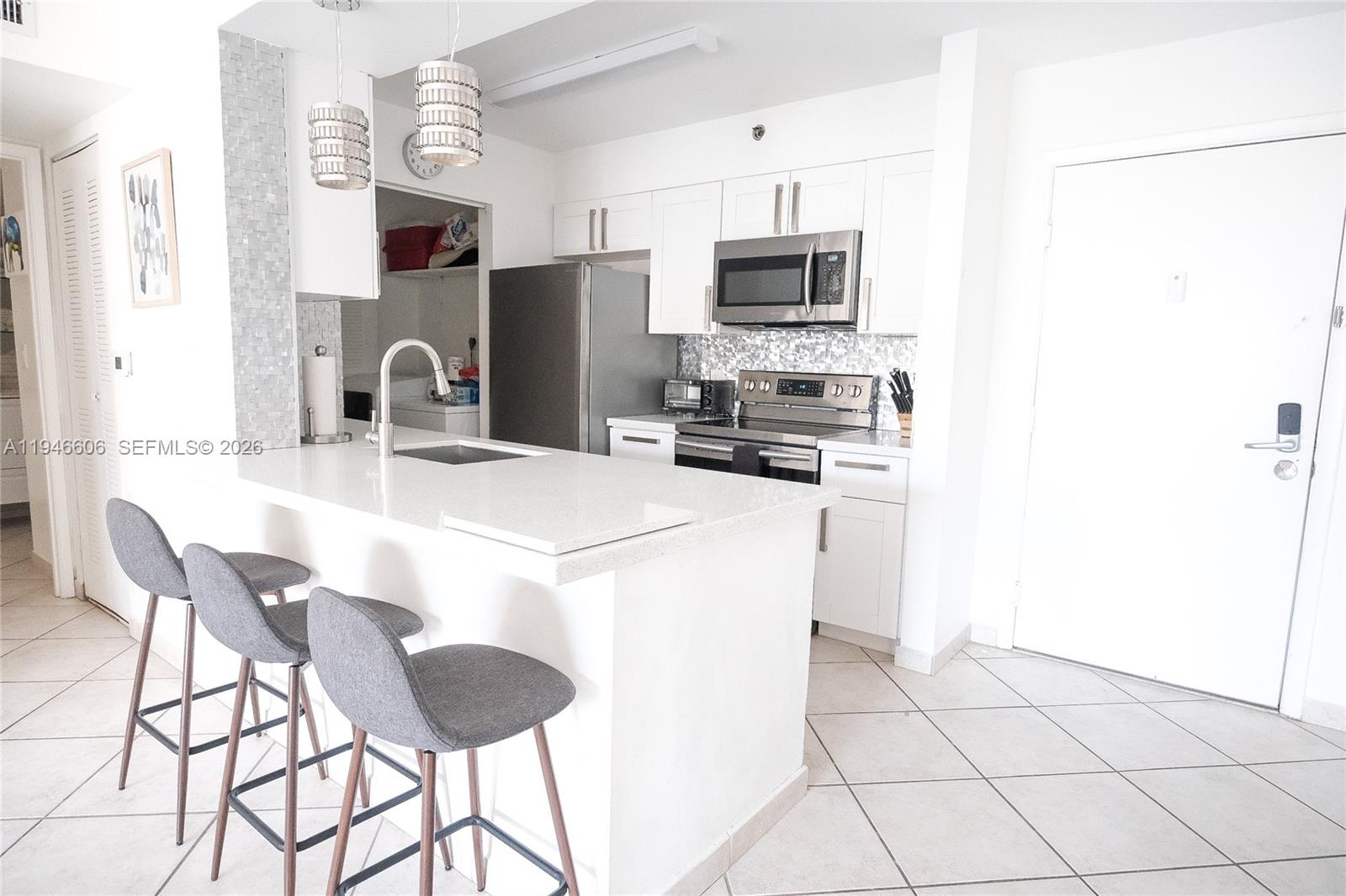 THE YACHT CLUB AT AVENTUR - Residential