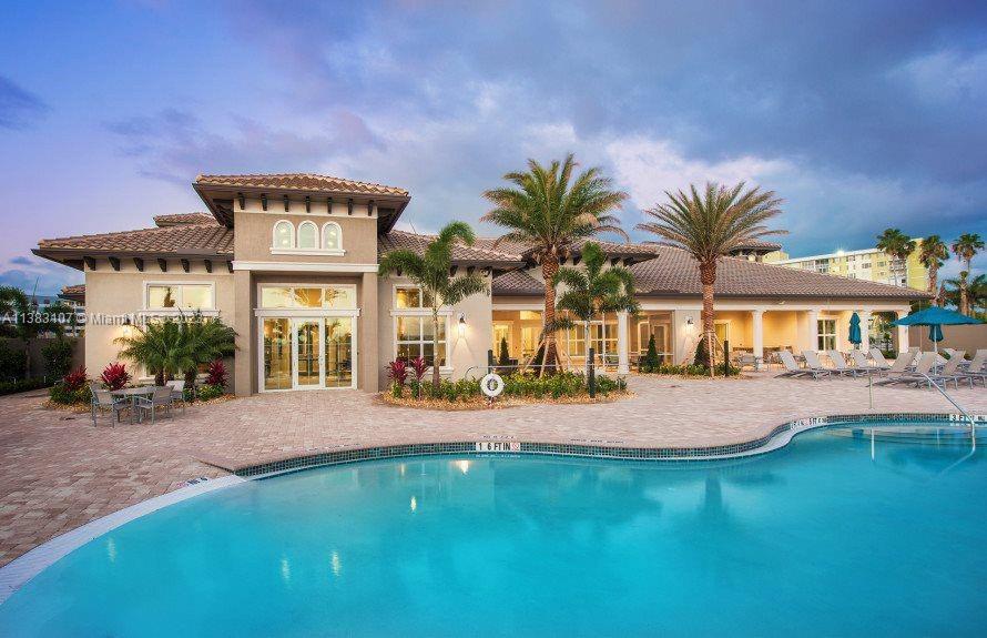 HILLCREST COUNTRY CLUB NO - Residential Lease