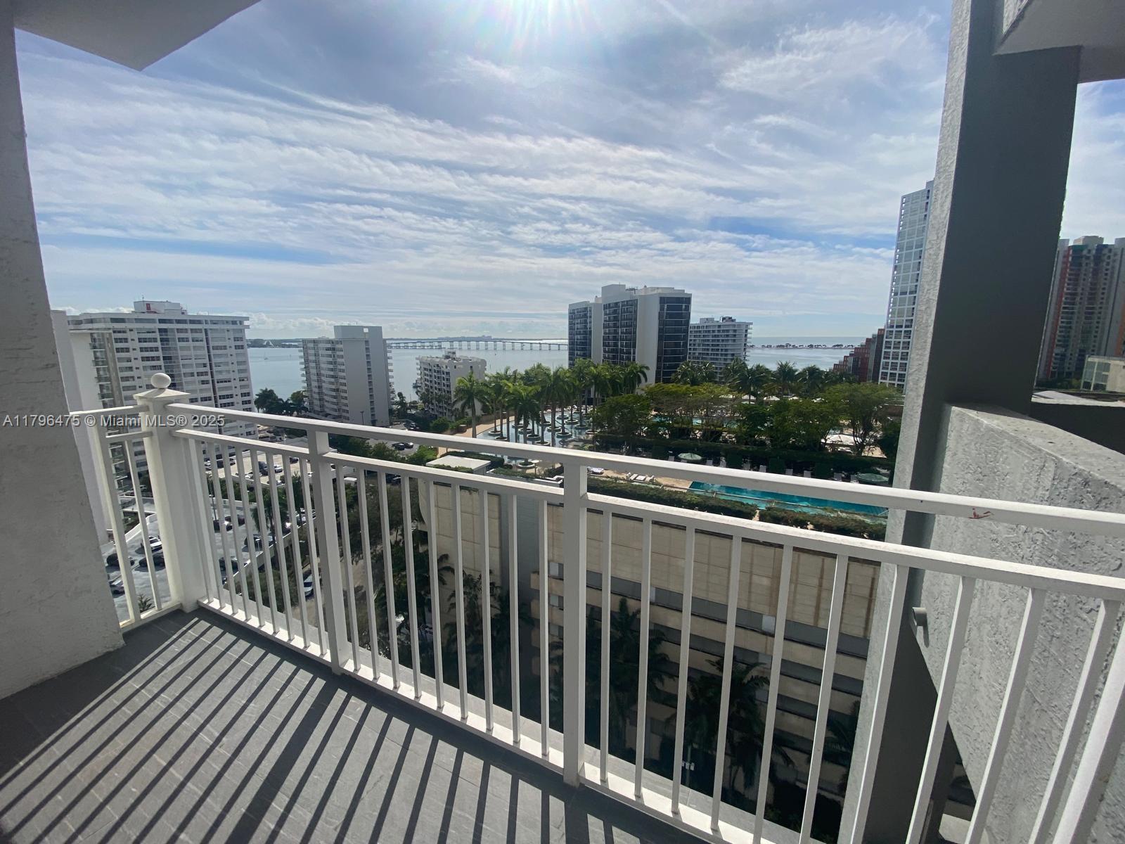 Rental Property at 185 Se 14th Ter 1407, Miami, Broward County, Florida - Bedrooms: 2 
Bathrooms: 2  - $3,500 MO.
