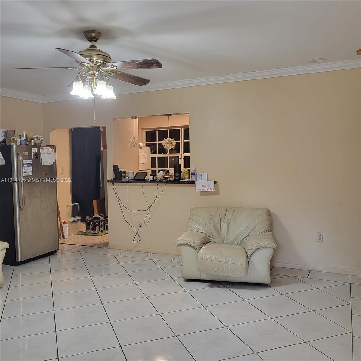 IRONS MANOR 2ND ADDN - Residential