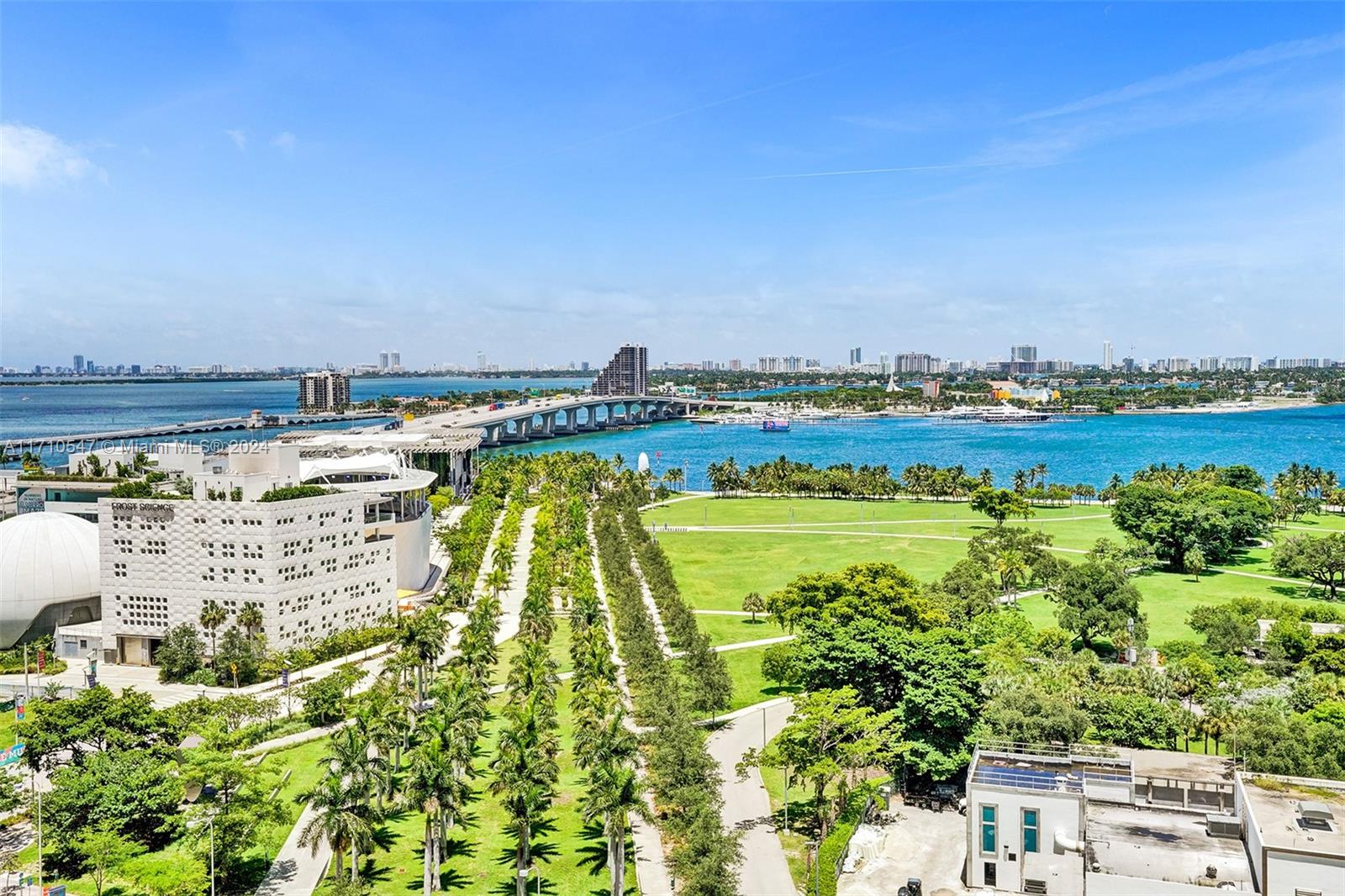 Property for Sale at 900 Biscayne Blvd 1808, Miami, Broward County, Florida - Bedrooms: 3 
Bathrooms: 3  - $1,075,000