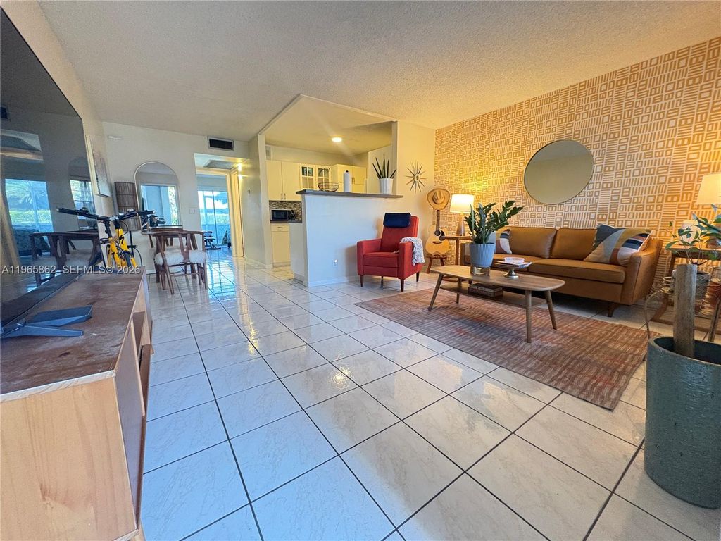 Photo of 13250 SW 4th Ct #110G, Pembroke Pines, FL 33027 (MLS # A11965862)