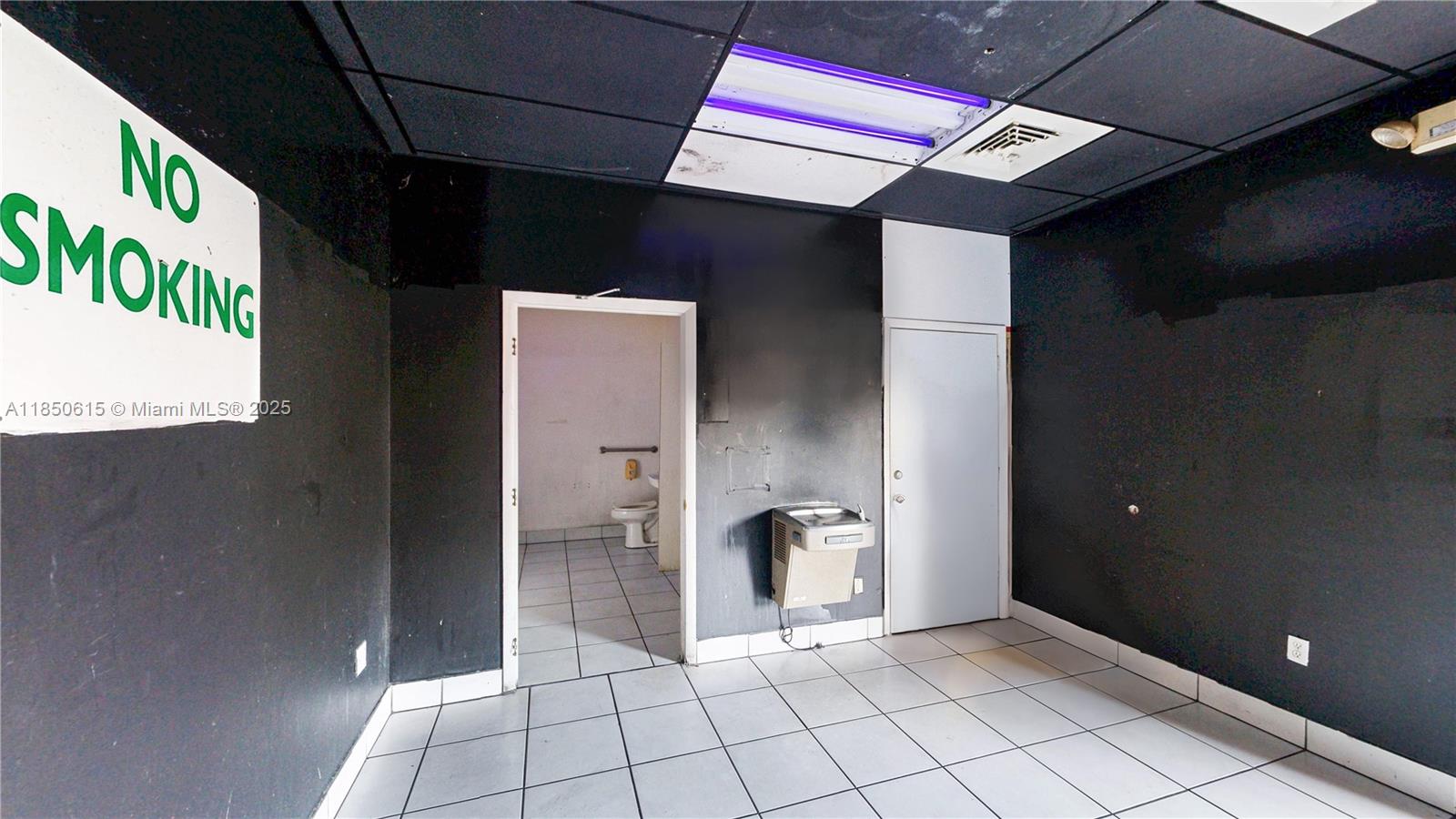 NARANJA LAKES SHOPPING PL - Land