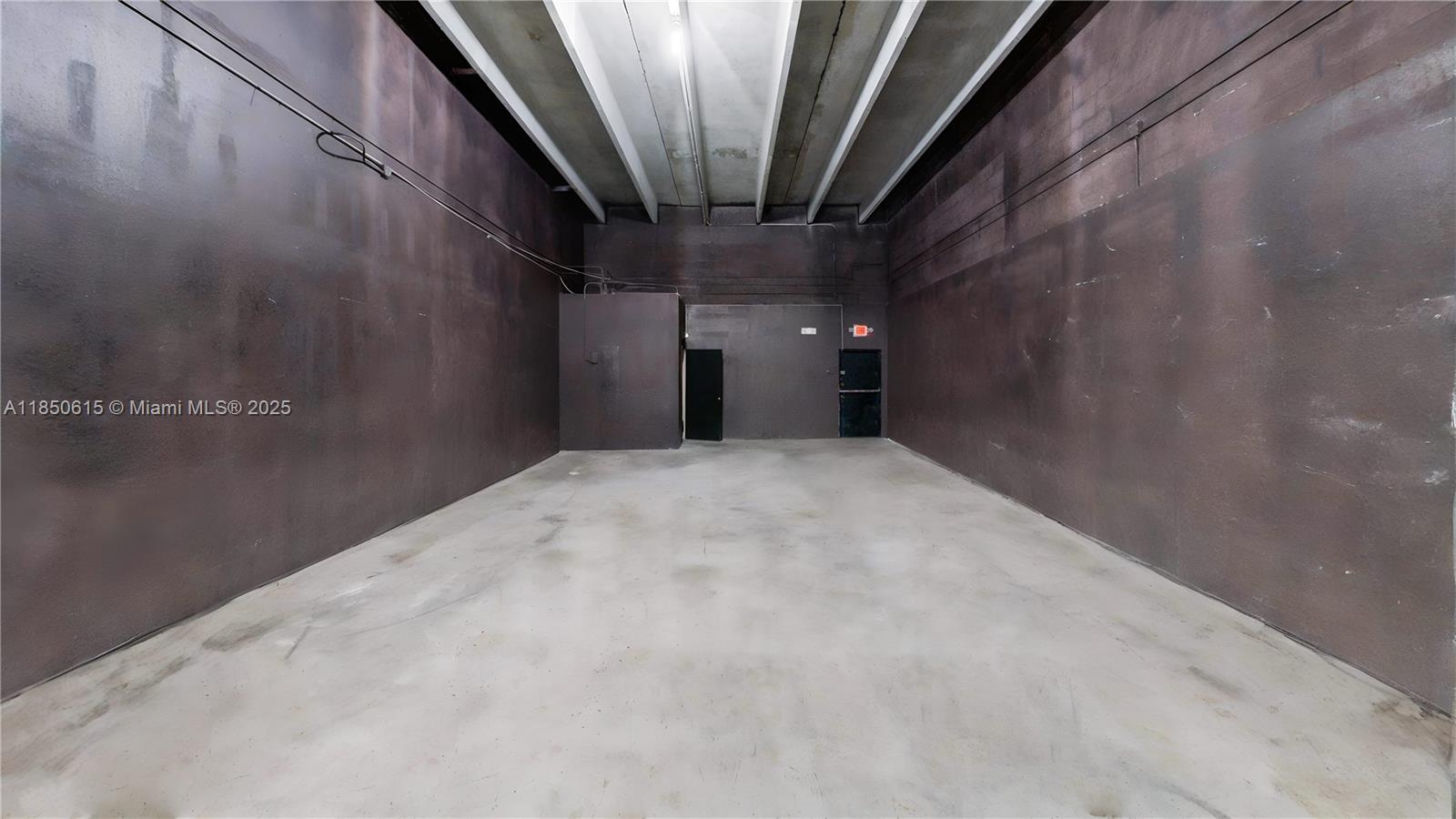 NARANJA LAKES SHOPPING PL - Land