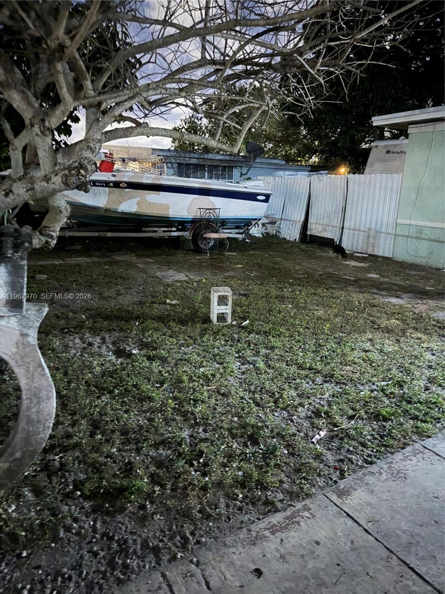 NICHOLS GOLF ESTATES - Residential