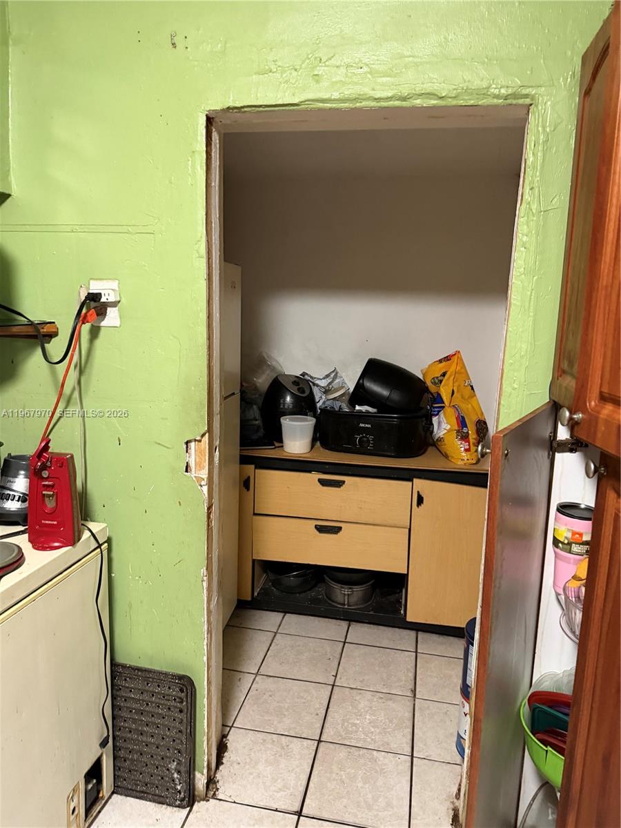 NICHOLS GOLF ESTATES - Residential