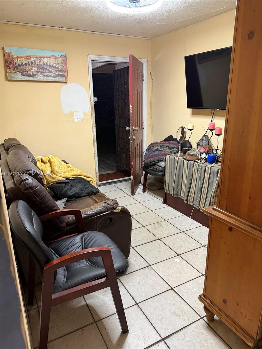 NICHOLS GOLF ESTATES - Residential