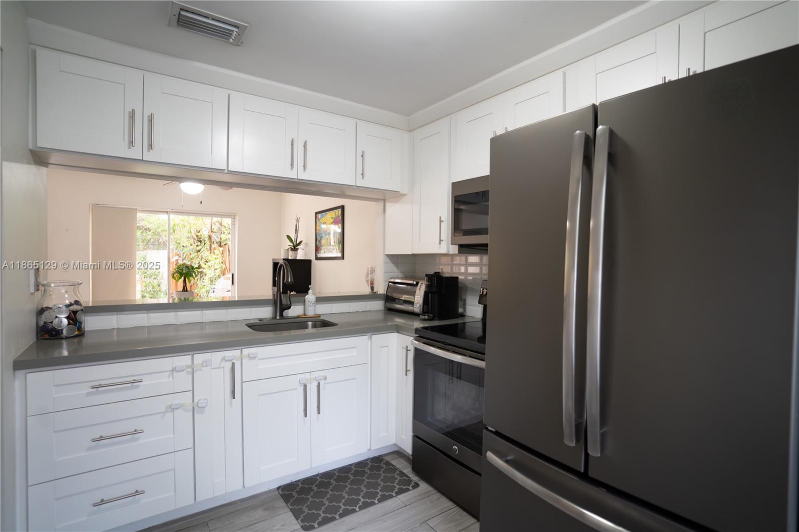 10982 SW 75th Ter