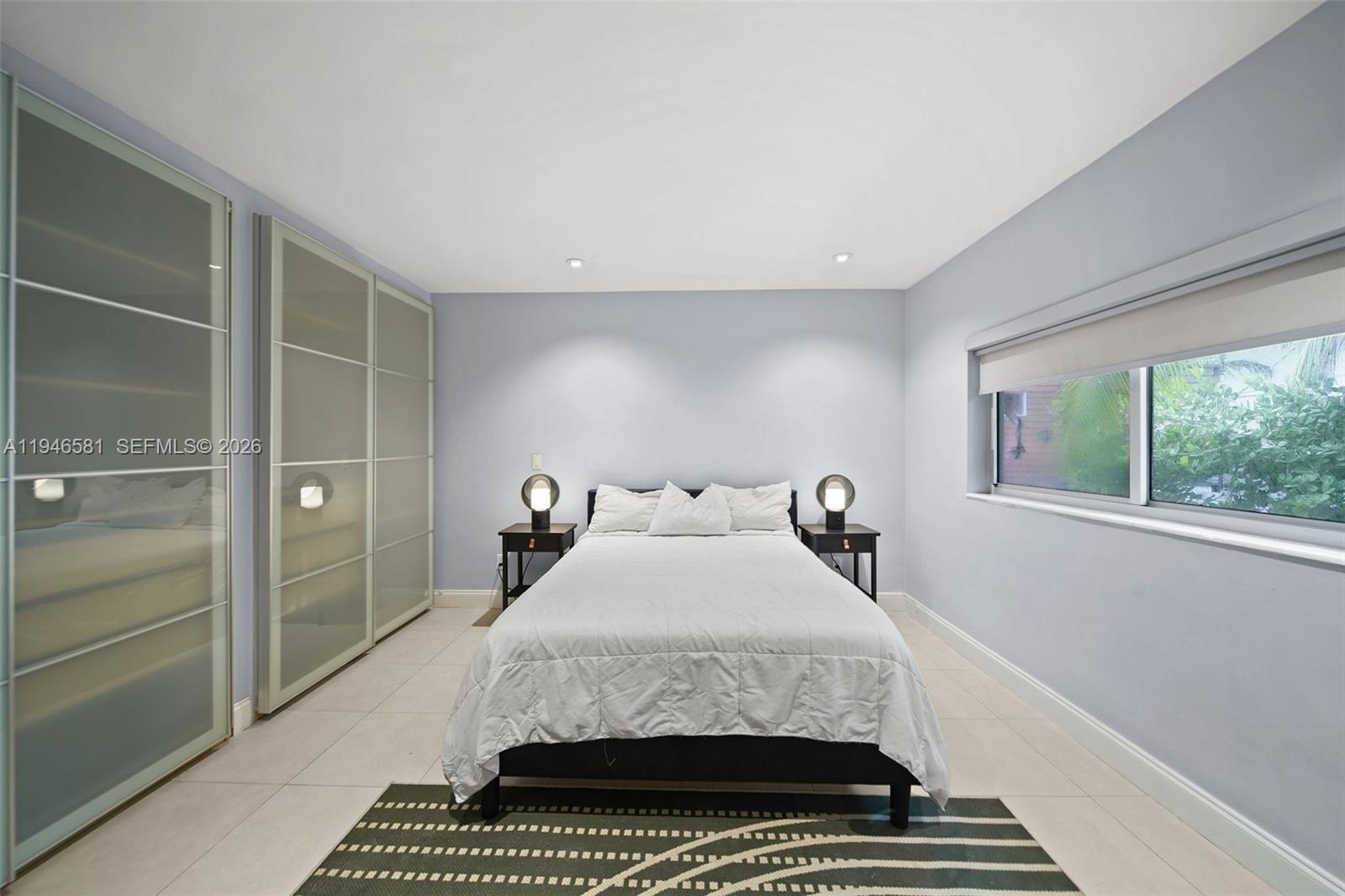 ISLAND HOUSE SOUTH CONDO - Residential Lease