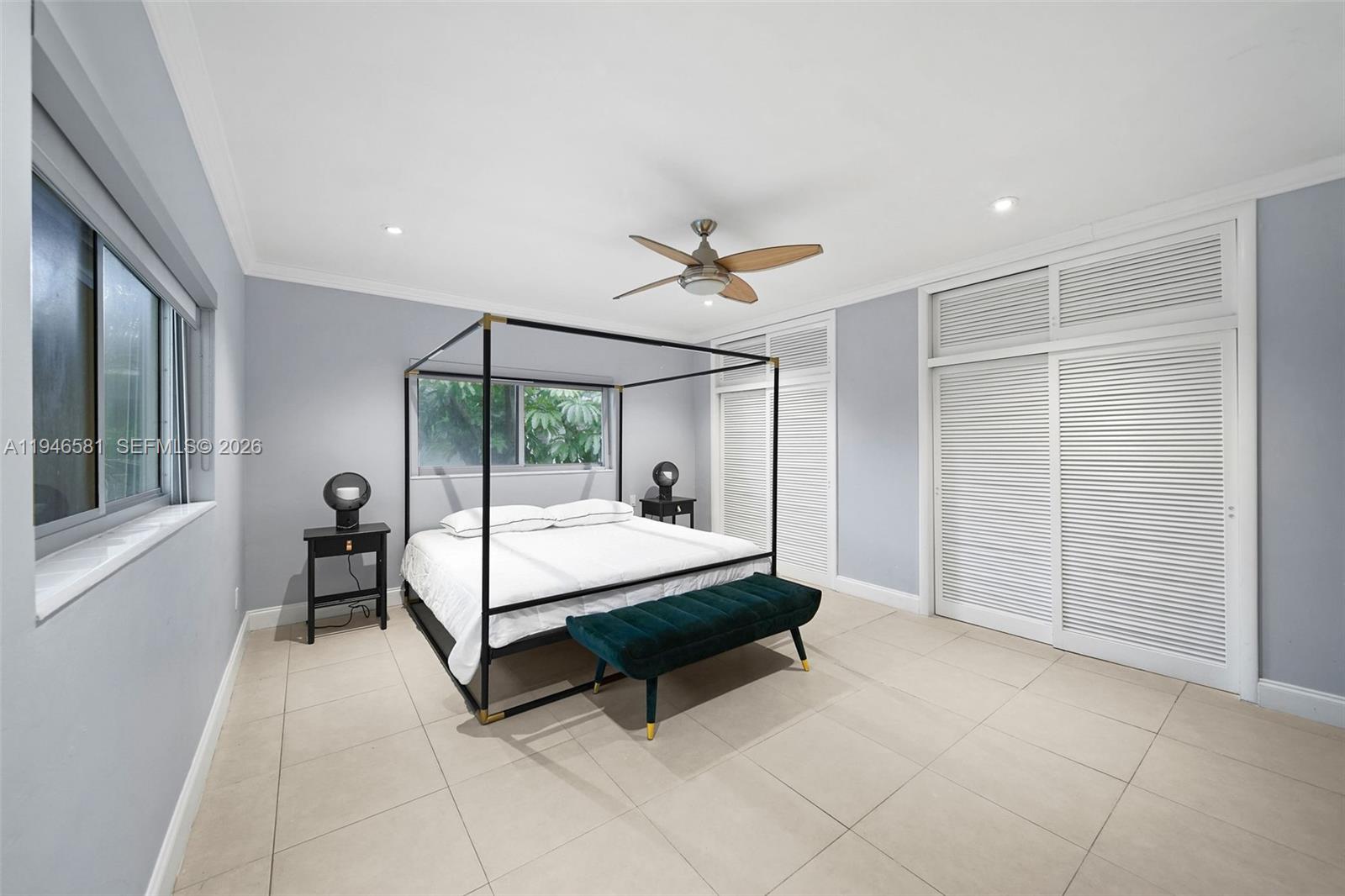 ISLAND HOUSE SOUTH CONDO - Residential Lease