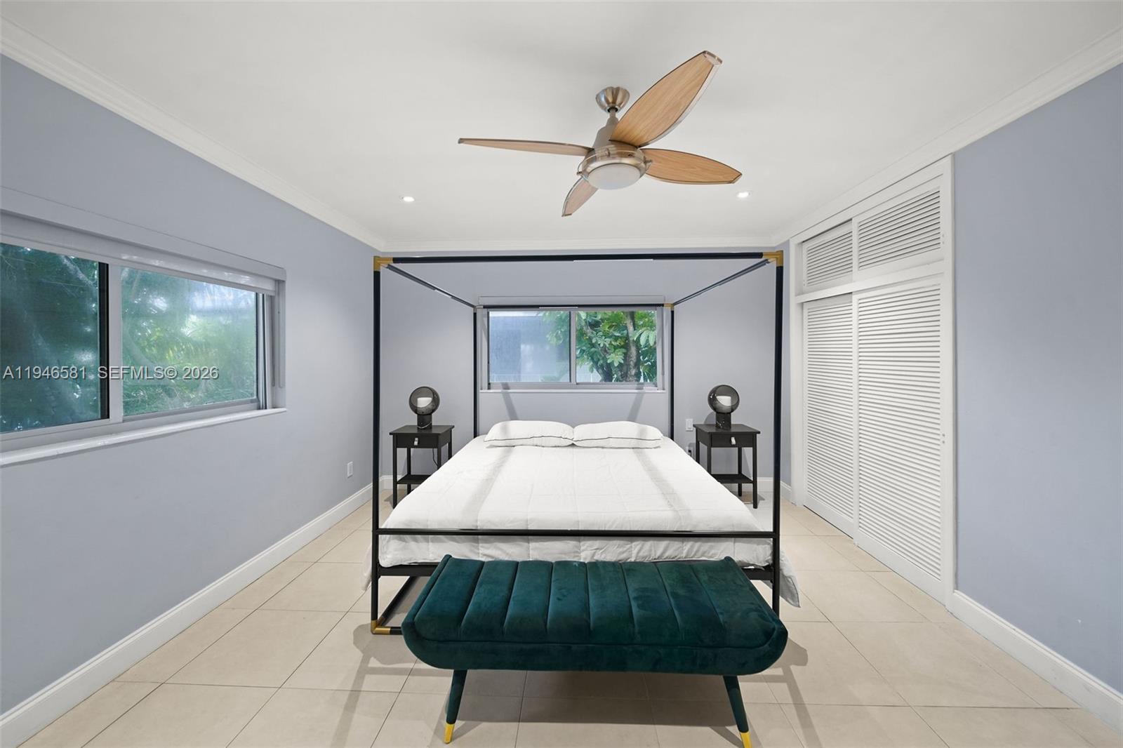 ISLAND HOUSE SOUTH CONDO - Residential Lease