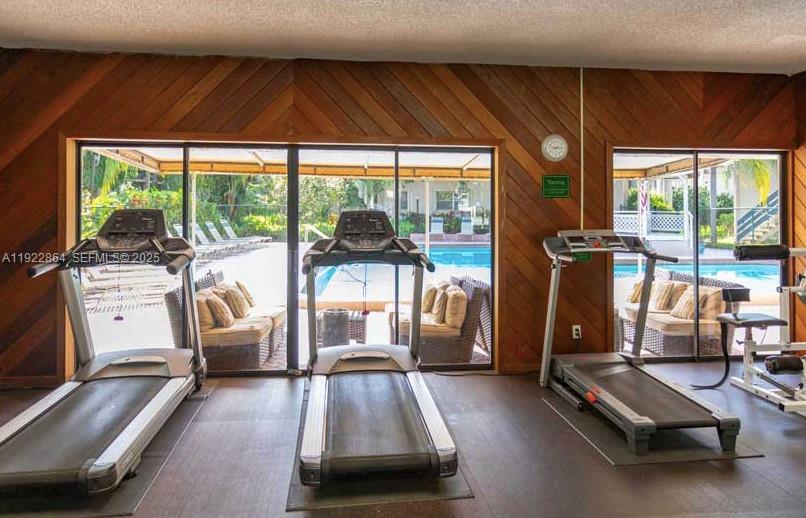 EMBARCADERO CONDO - Residential Lease