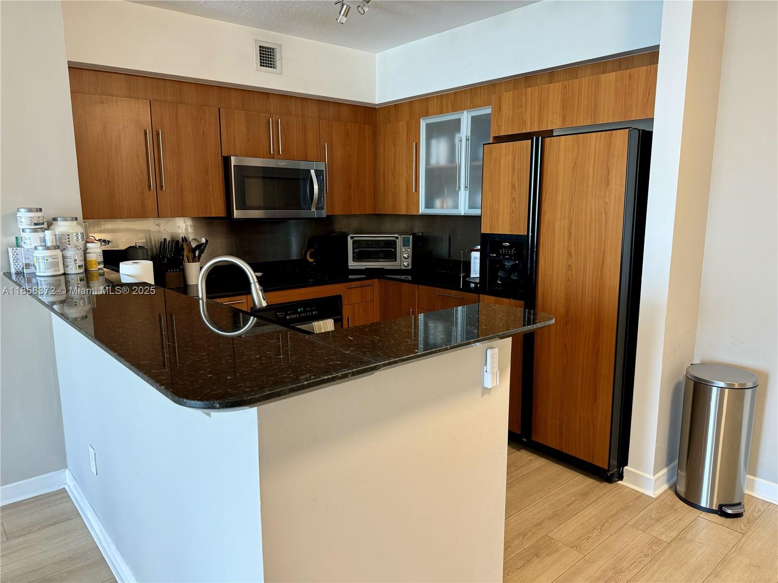 335 S Biscayne Blvd 1601