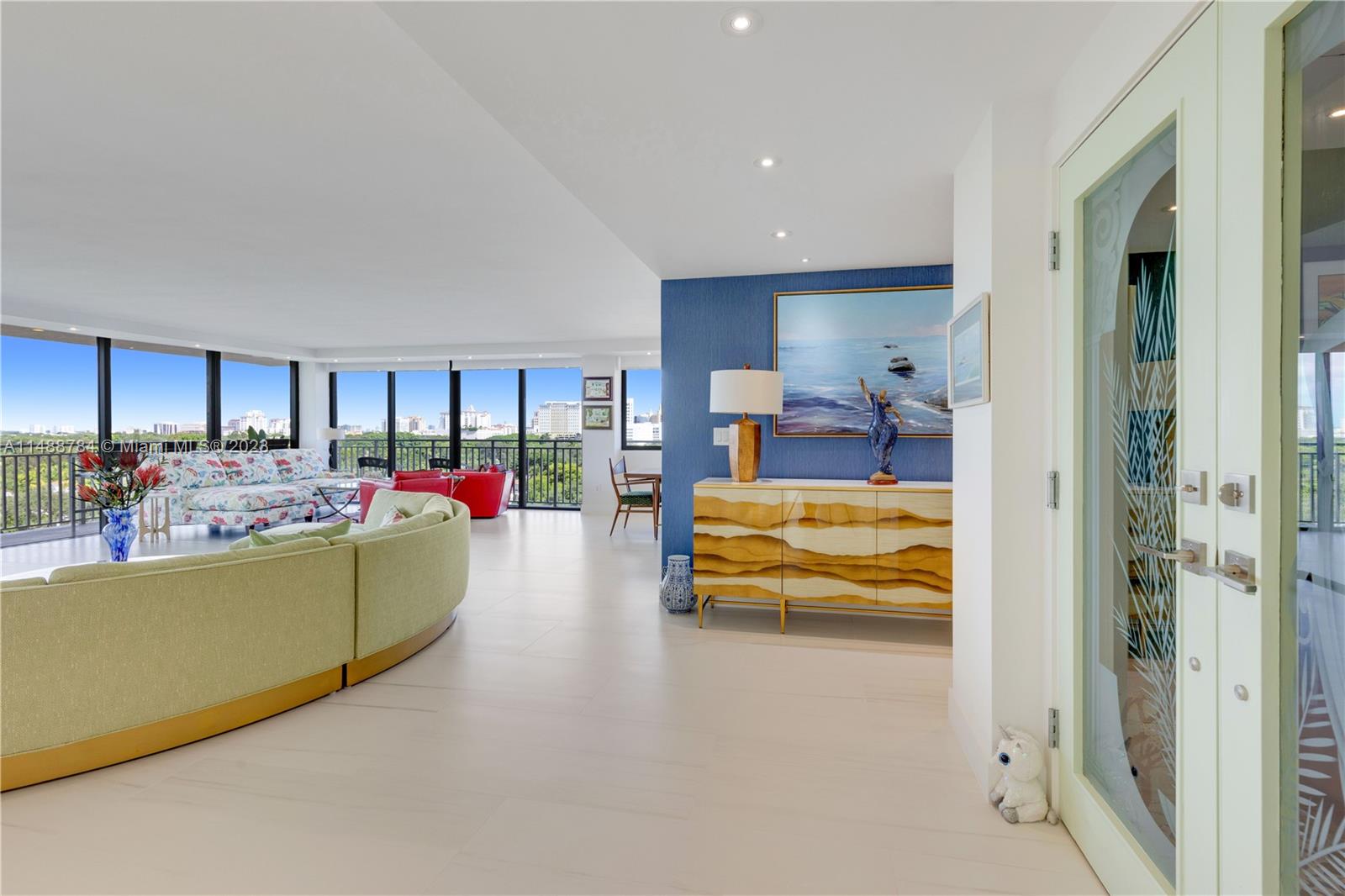 GABLES BATH CLUB APTS CON - Residential