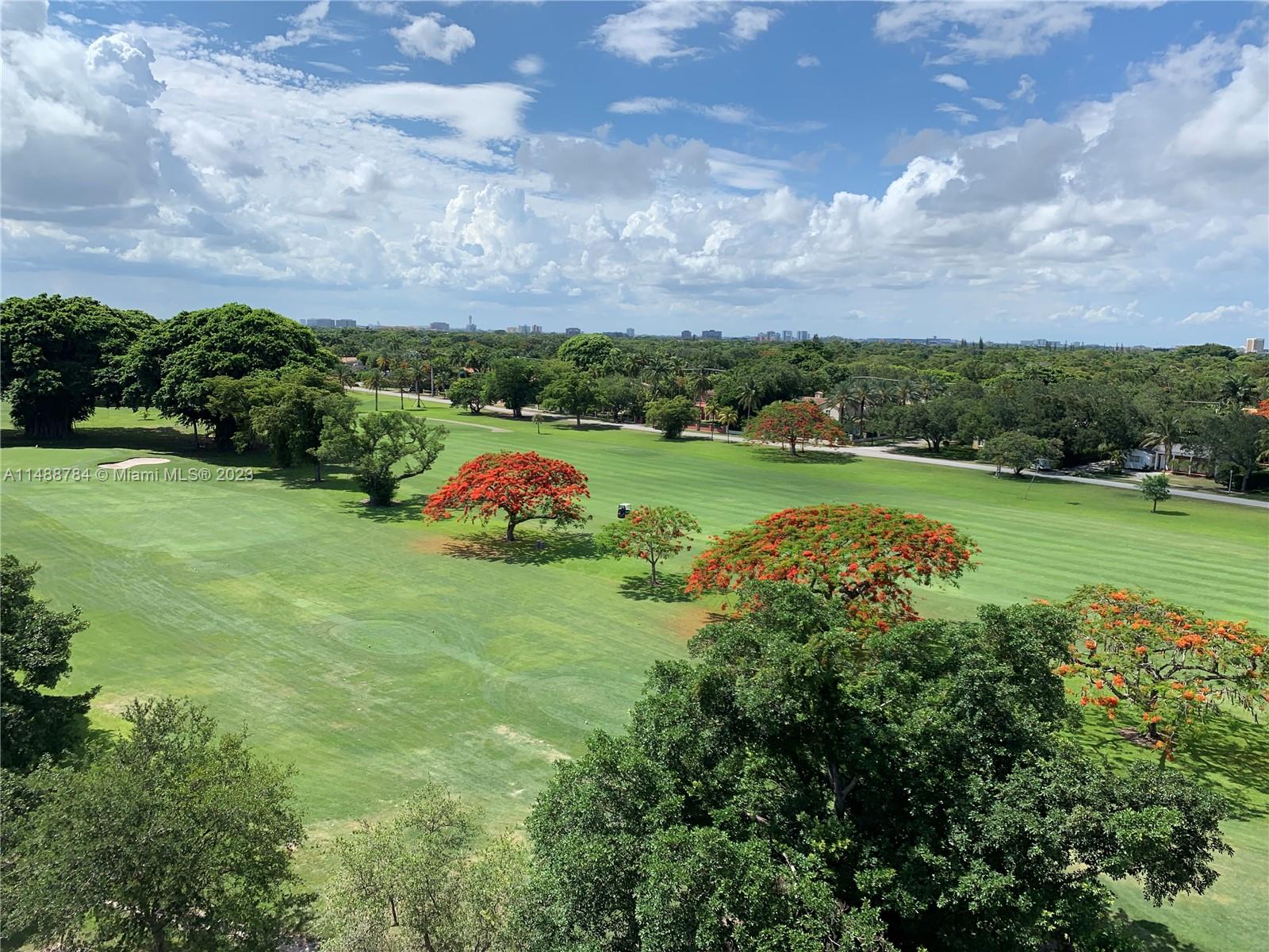 GABLES BATH CLUB APTS CON - Residential