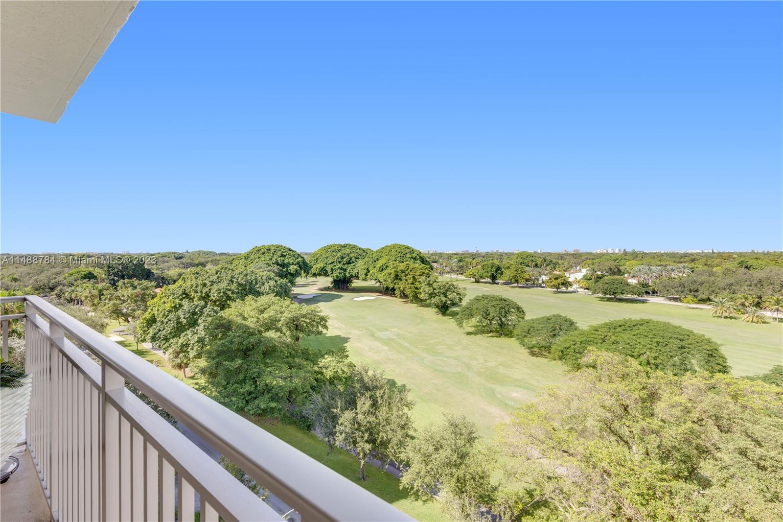 GABLES BATH CLUB APTS CON - Residential