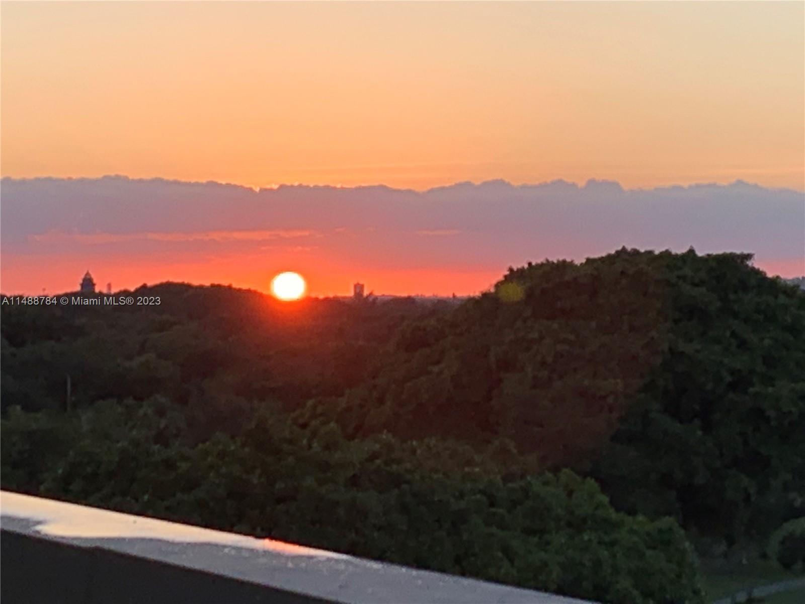 GABLES BATH CLUB APTS CON - Residential