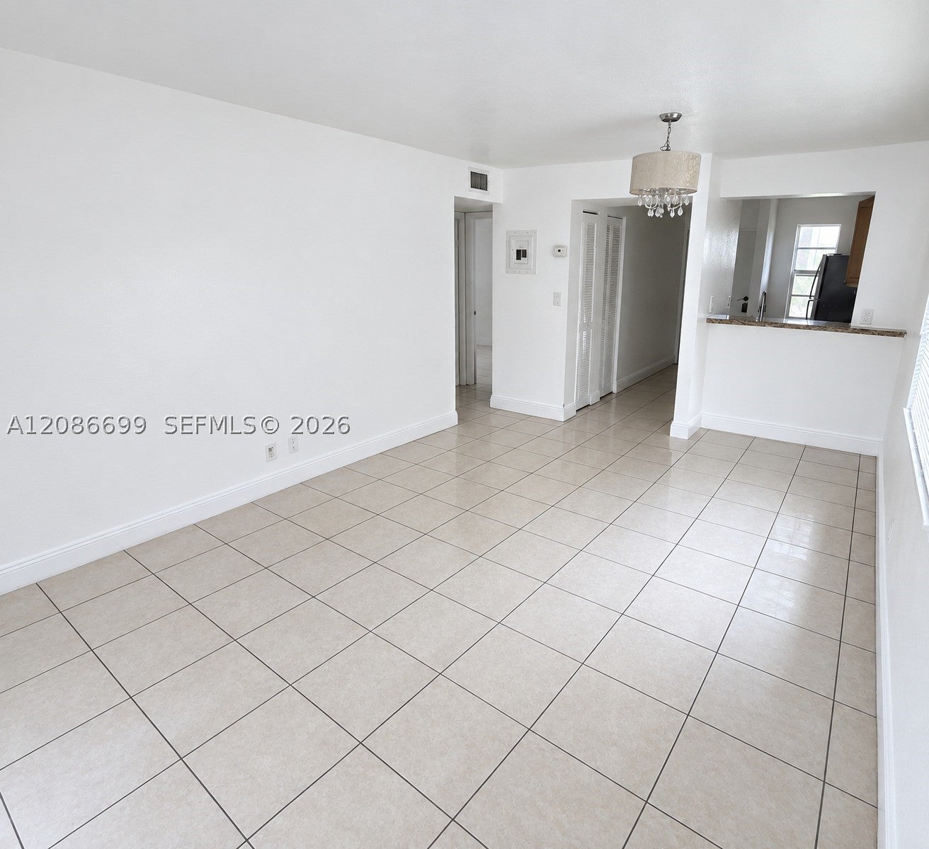 95 NE 41st St K155