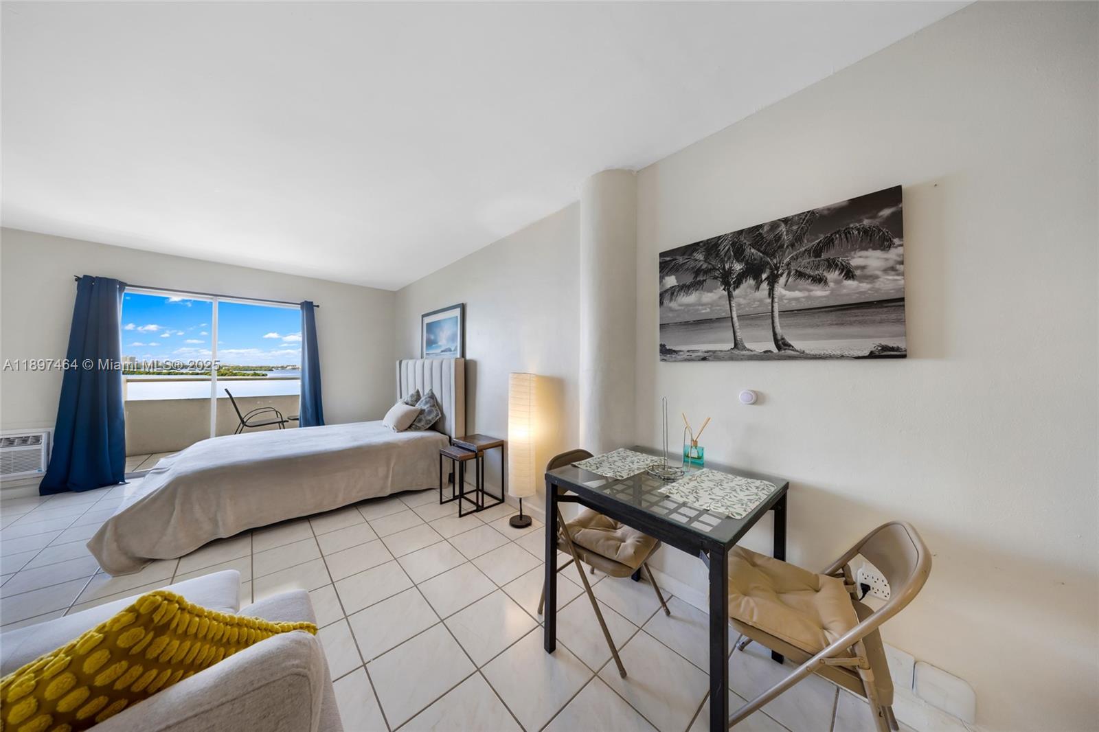 BAYSHORE YACHT & TENNIS C - Residential Lease