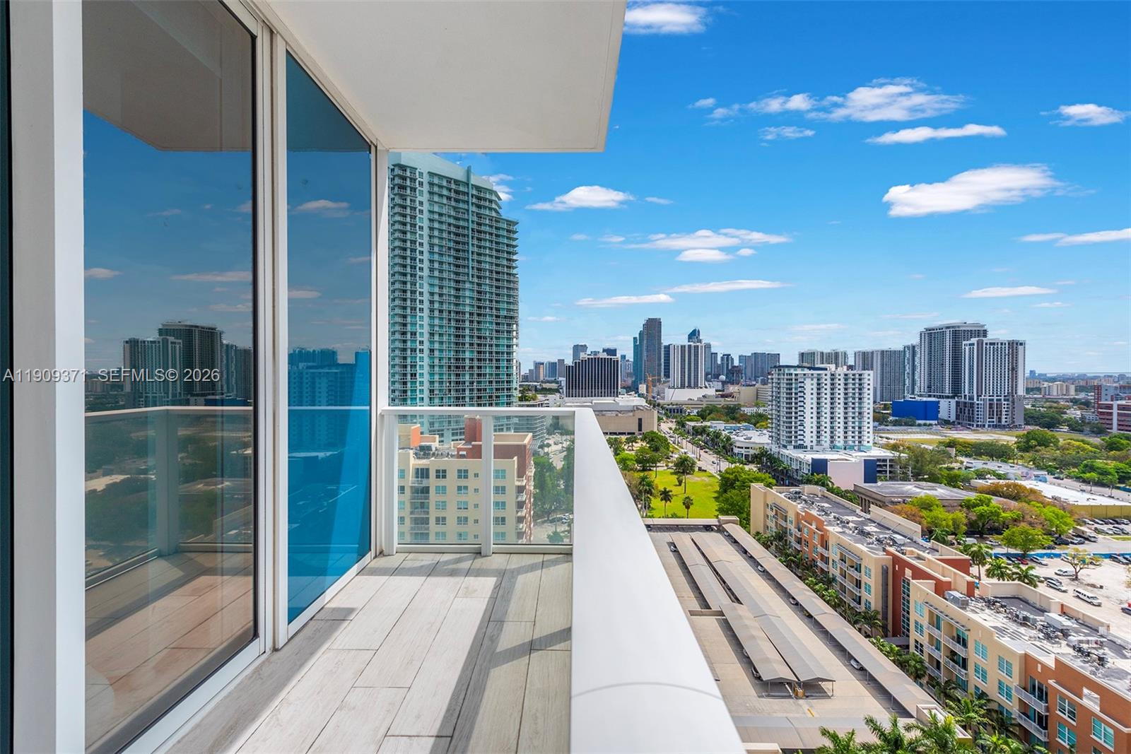 Paramount Bay - Residential