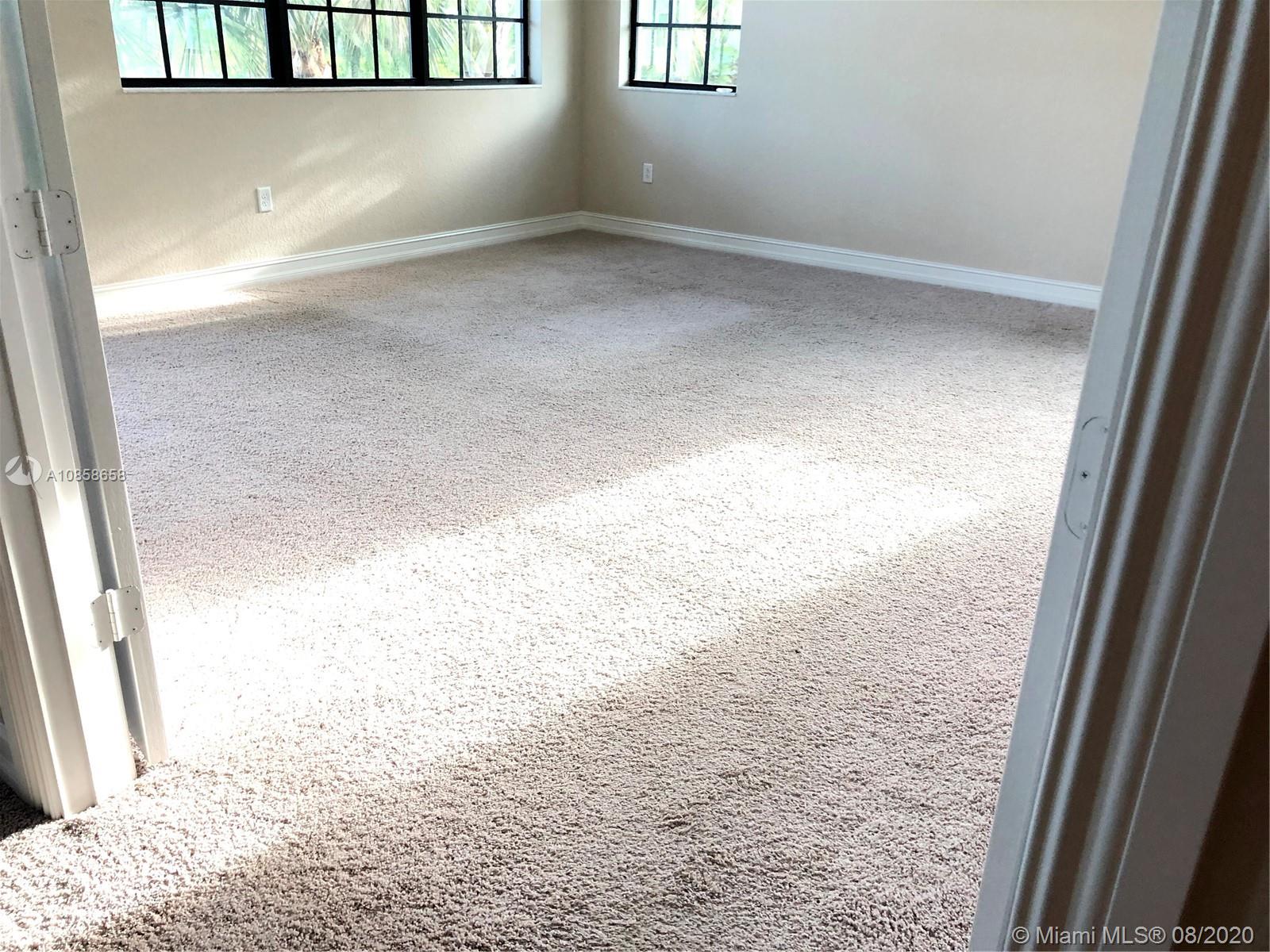 PEMBROKE LAKES SOUTH - Residential