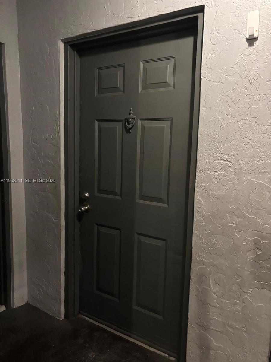 PRESIDENTIAL GOLFVIEW CON - Residential