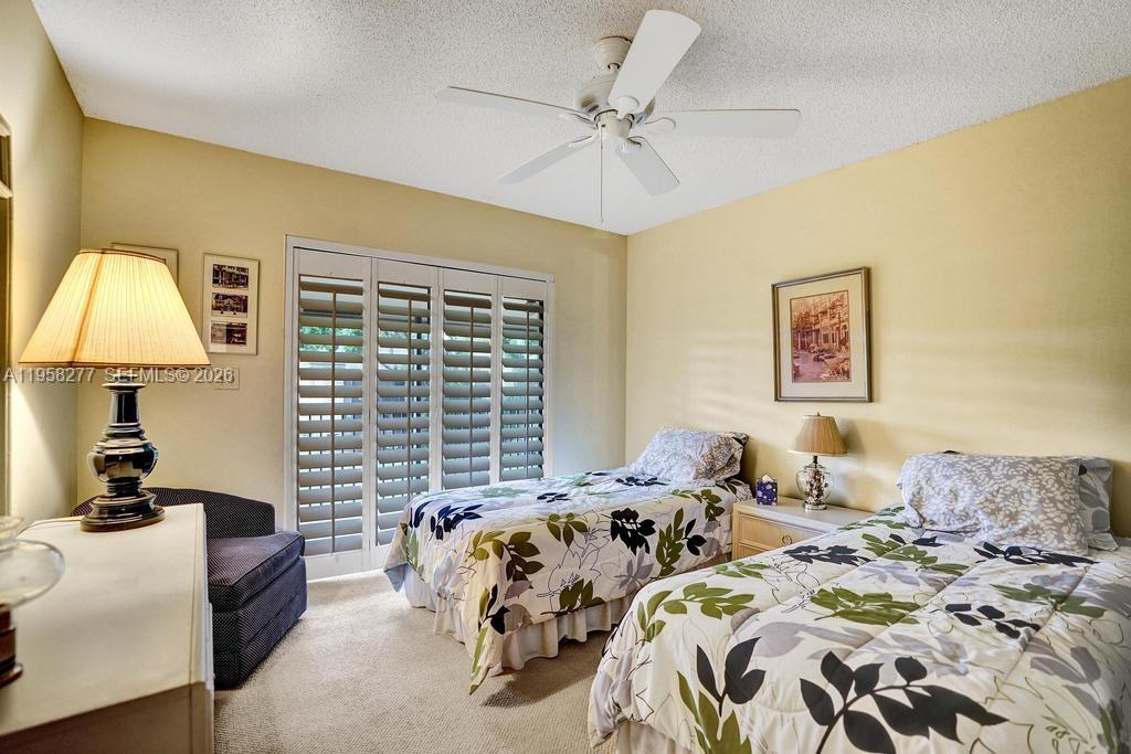 HIDDEN WOODS OF DEER CREE - Residential