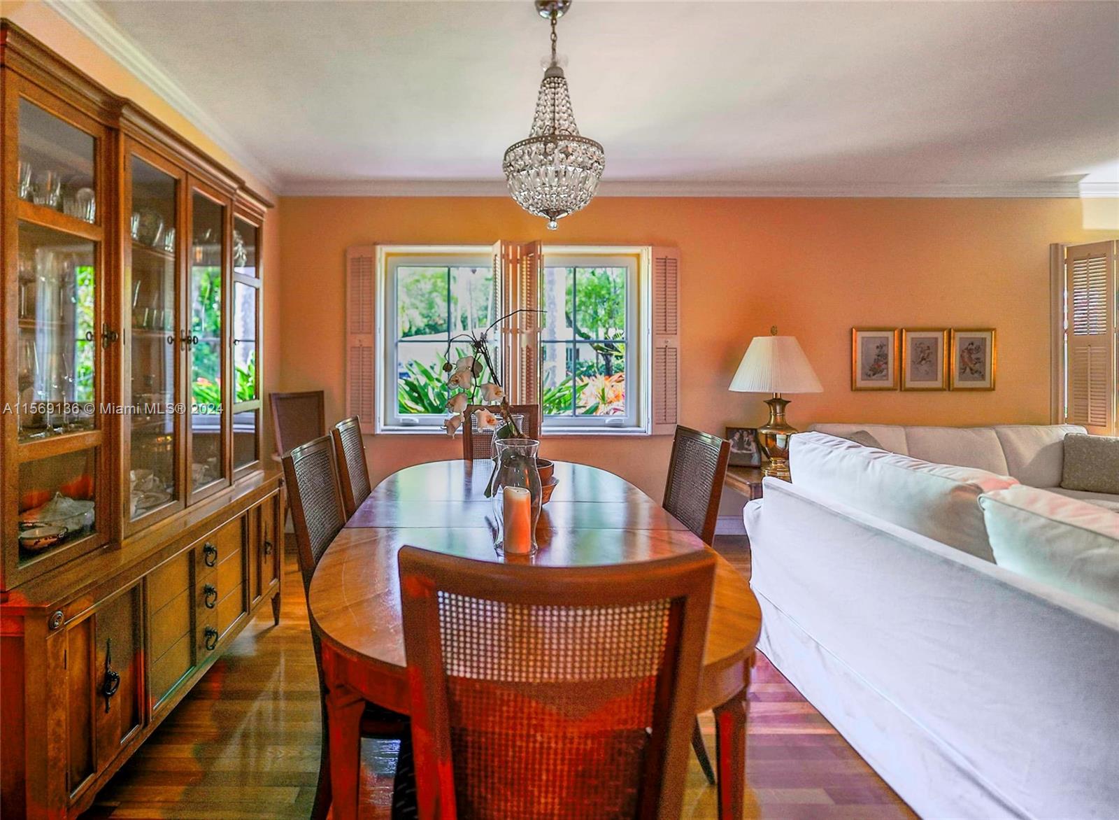 UNIVERSITY ESTATES - Residential