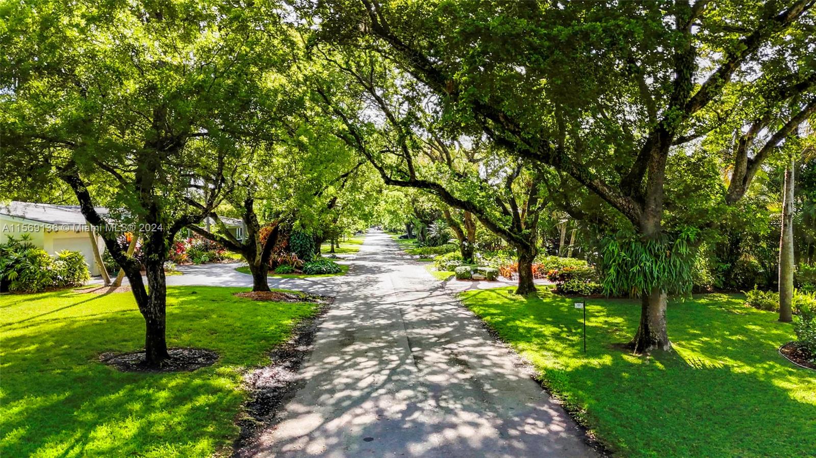 UNIVERSITY ESTATES - Residential