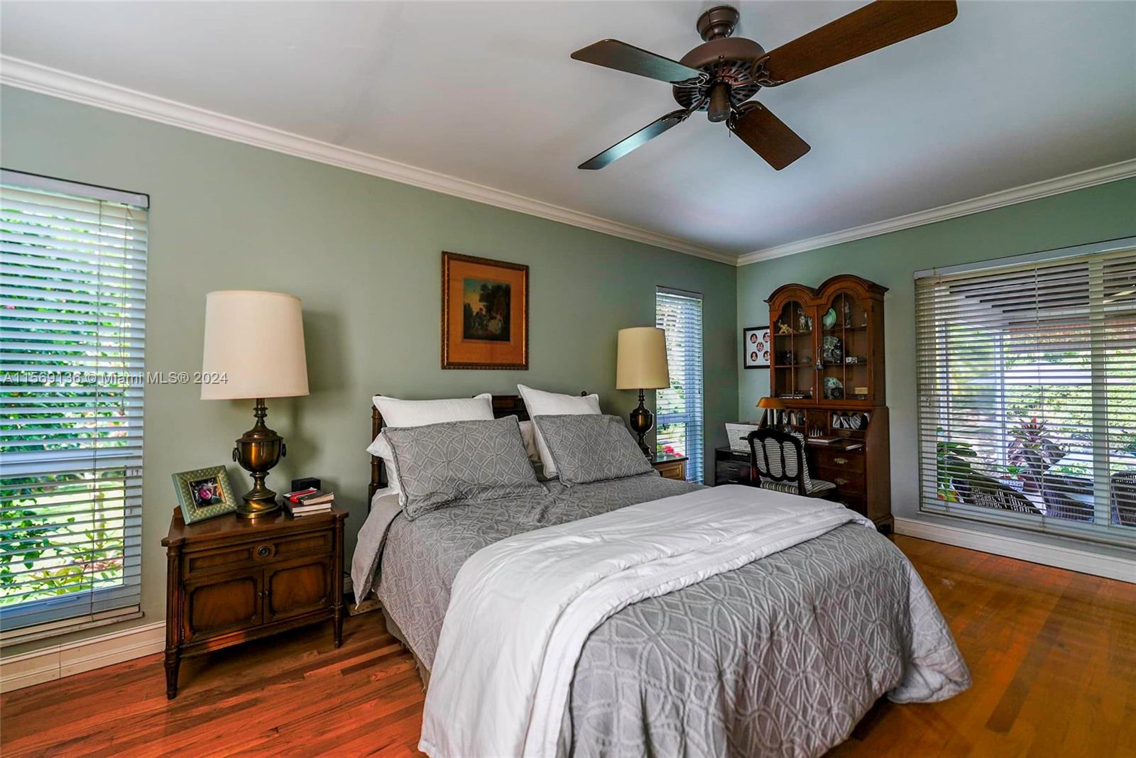 UNIVERSITY ESTATES - Residential