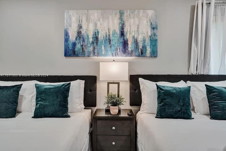 SUNSET TRAILS NO 5 - Residential