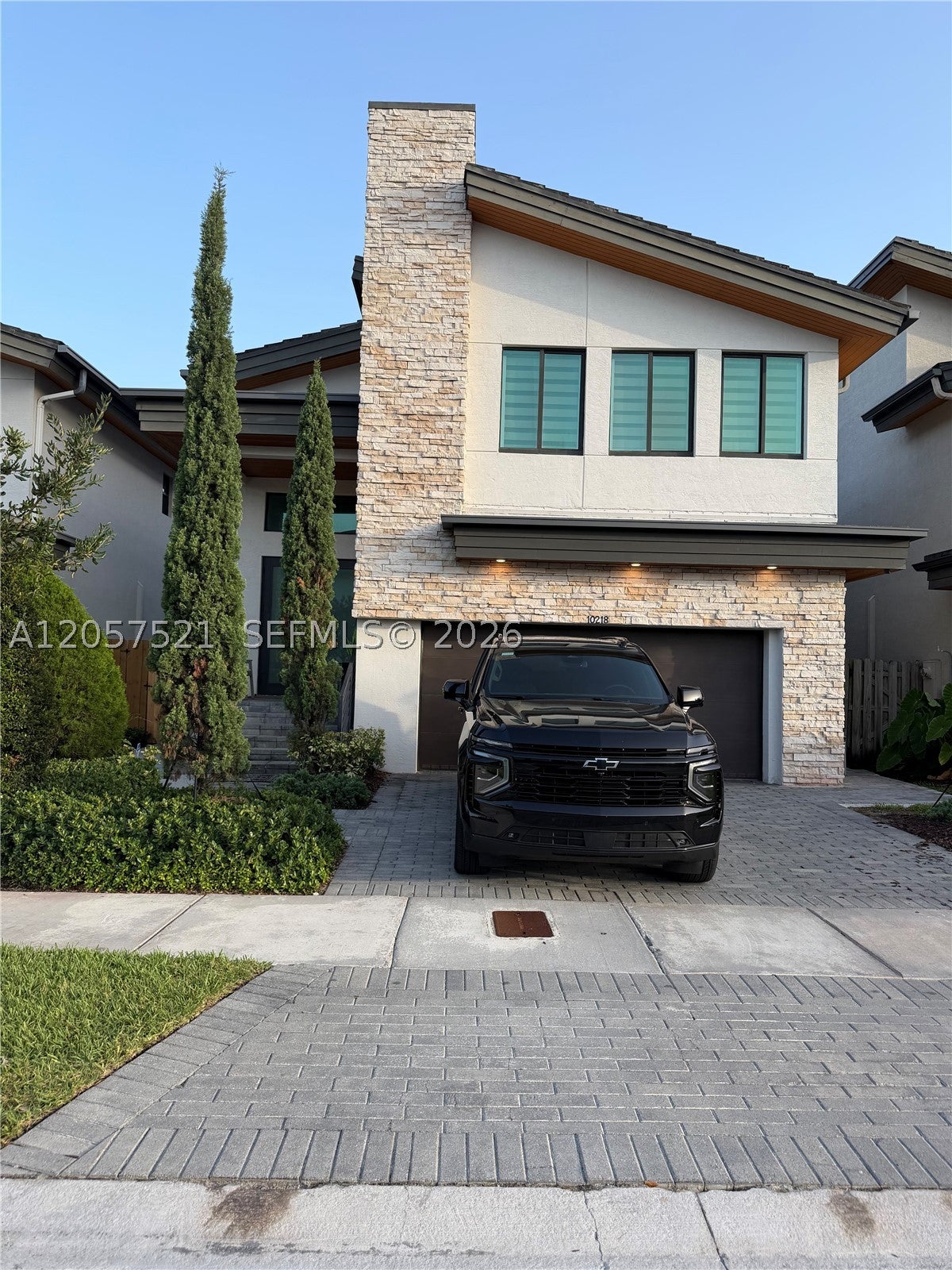 10218 NW 76th Ter