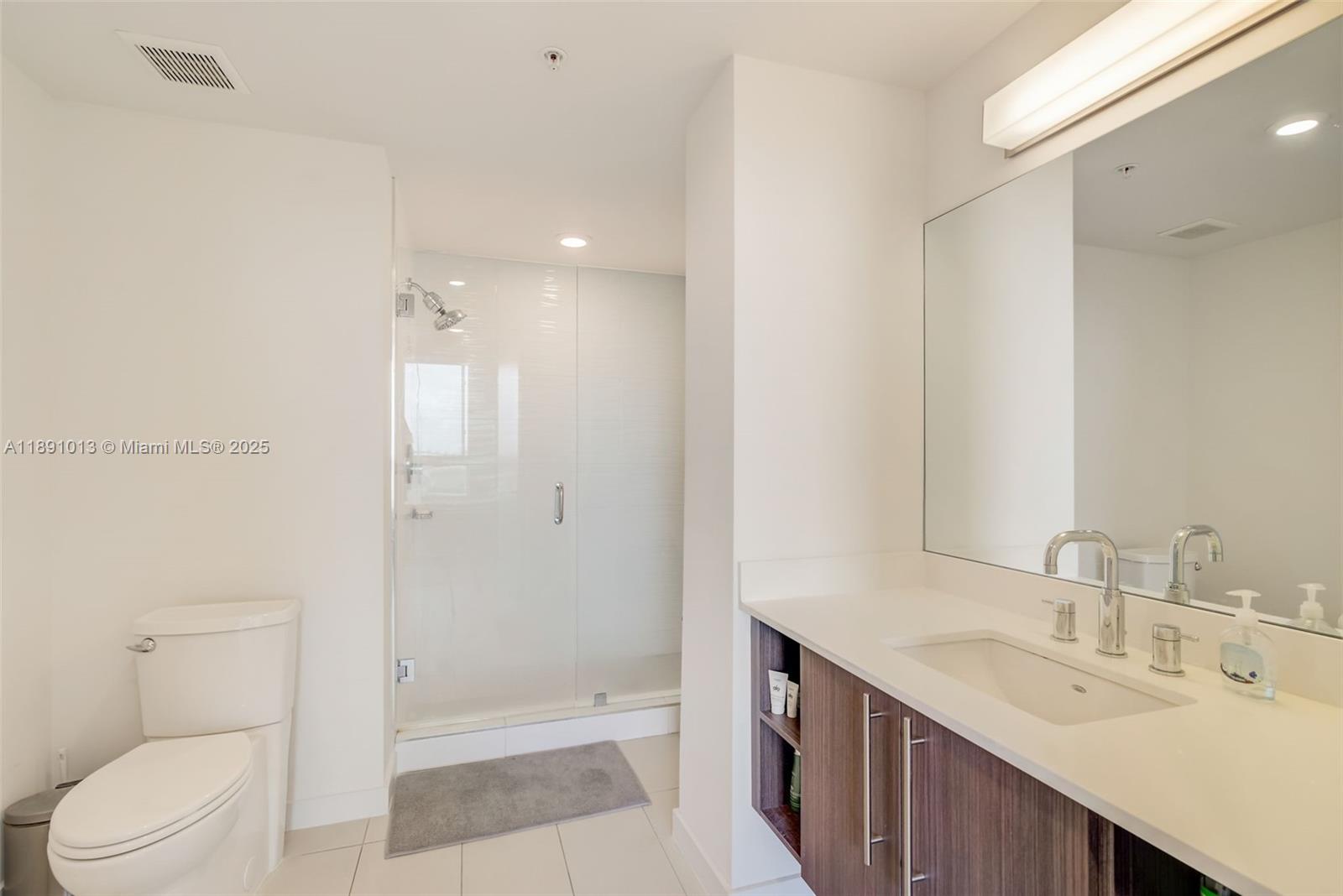 MIDTOWN DORAL CONDO 4 - Residential Lease
