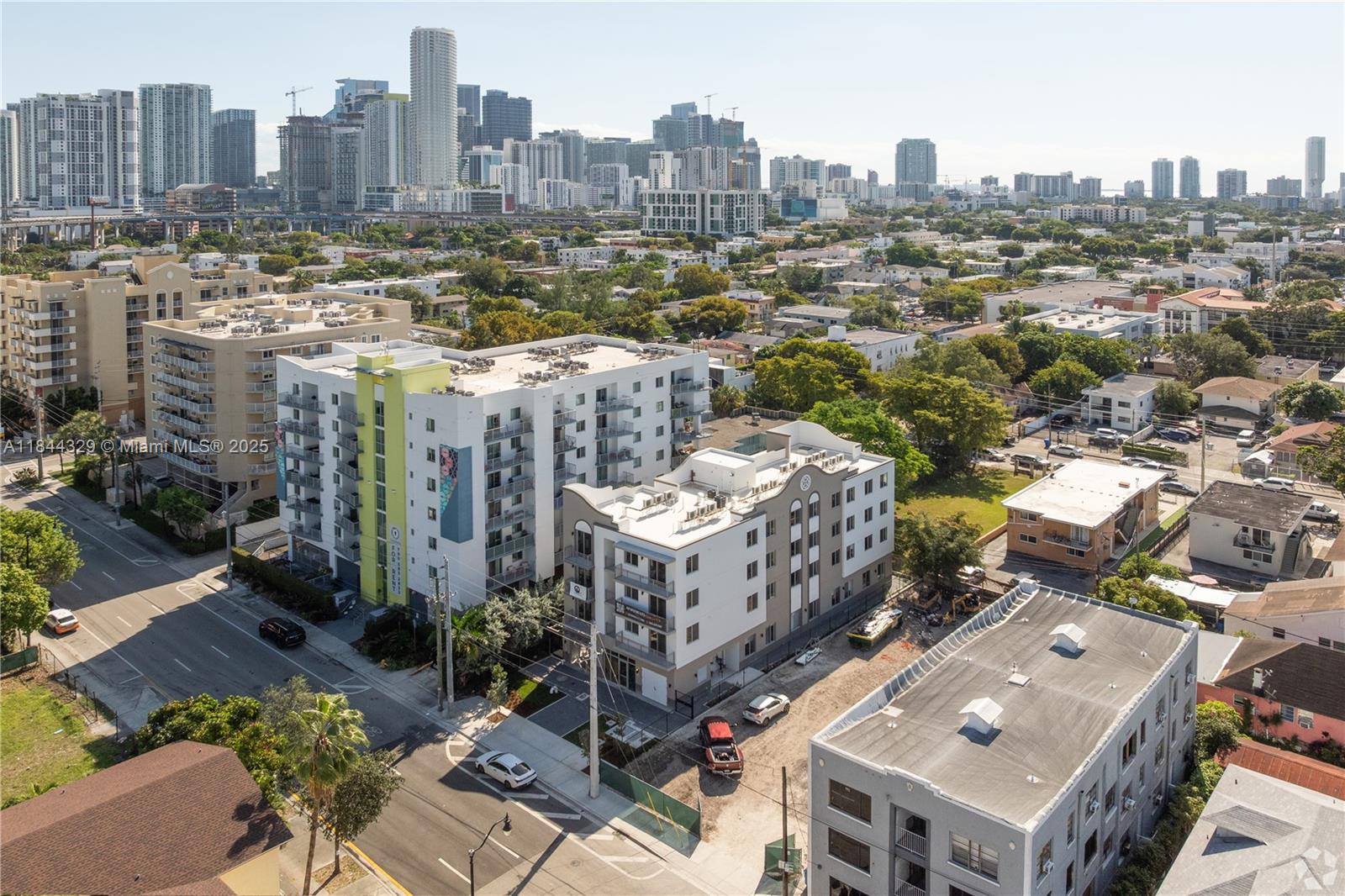 SIX50 MIAMI - Residential Lease