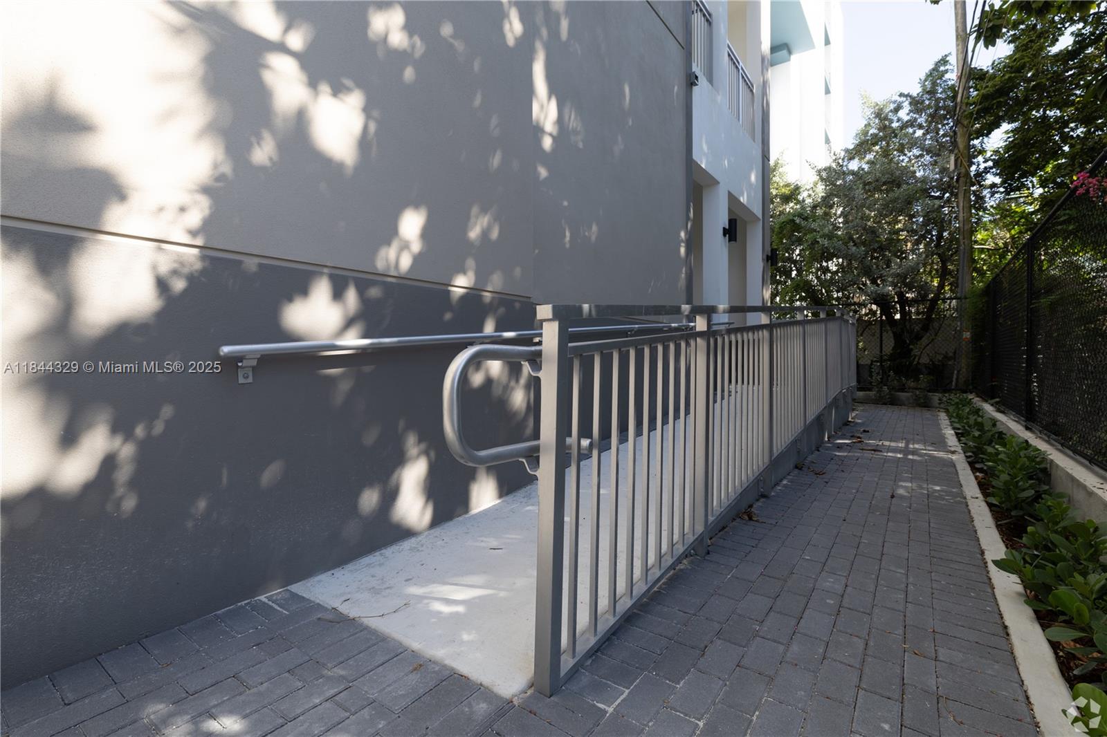 SIX50 MIAMI - Residential Lease