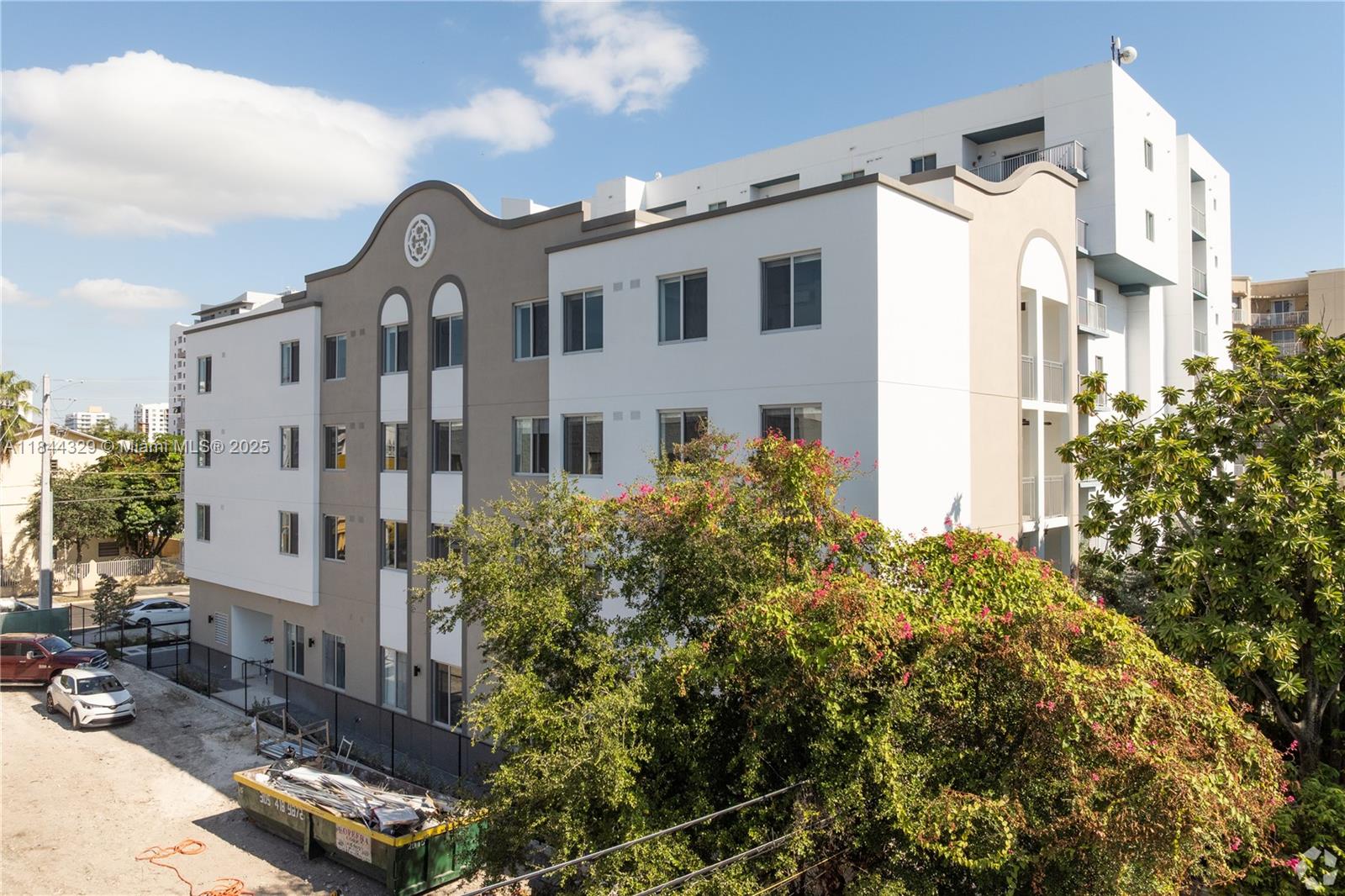 SIX50 MIAMI - Residential Lease