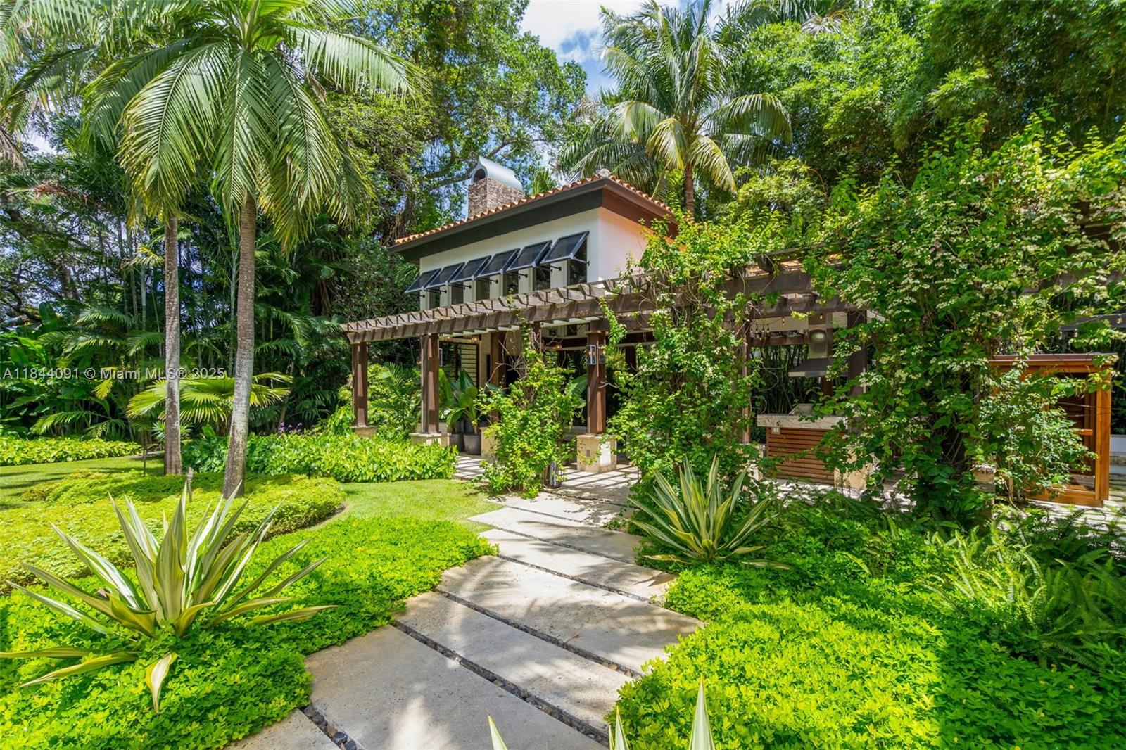 SUNSET GROVE AMD - Residential