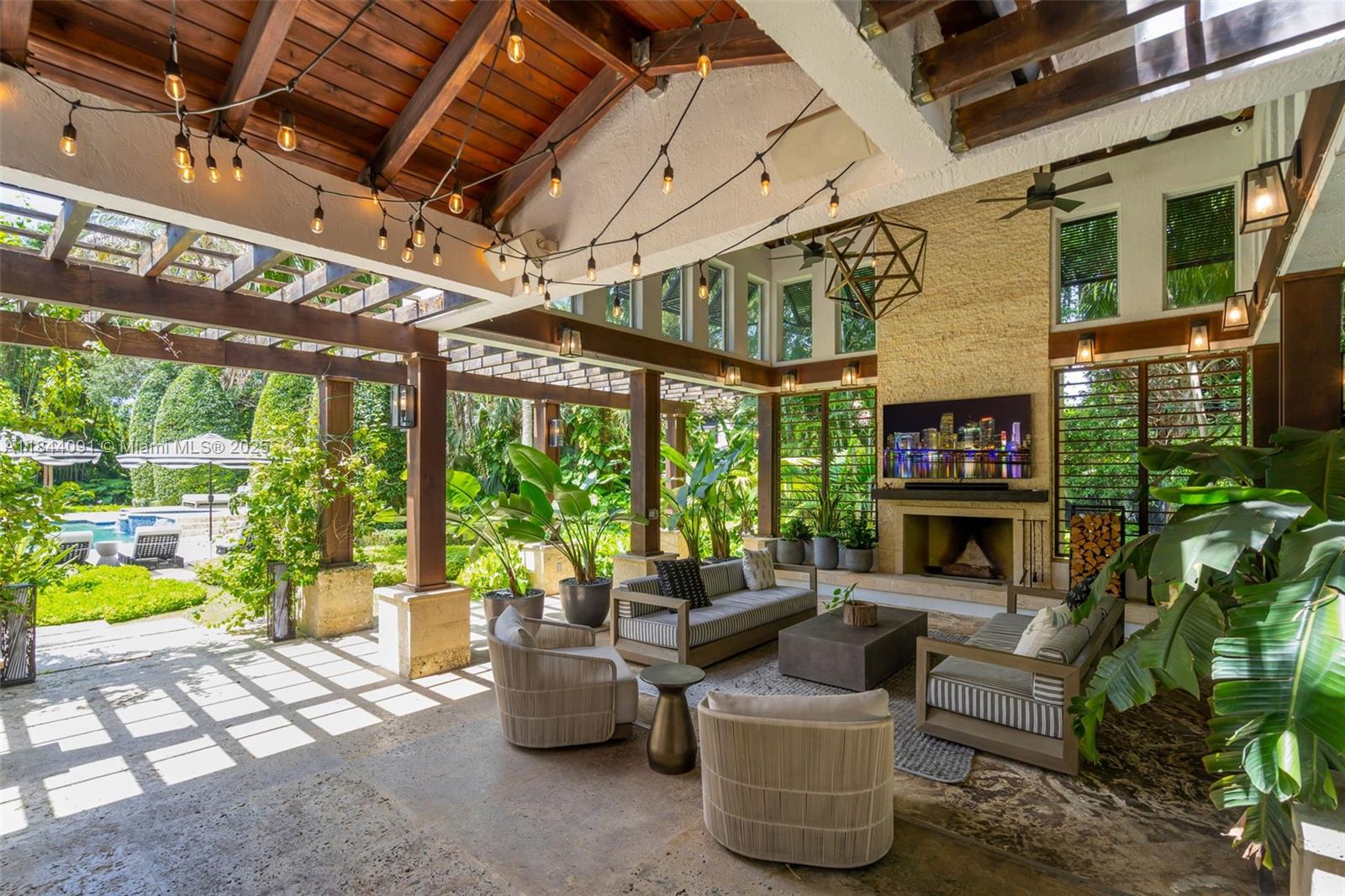 SUNSET GROVE AMD - Residential