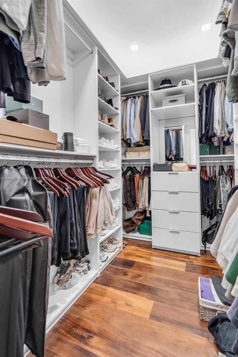 SUNSET GROVE AMD - Residential