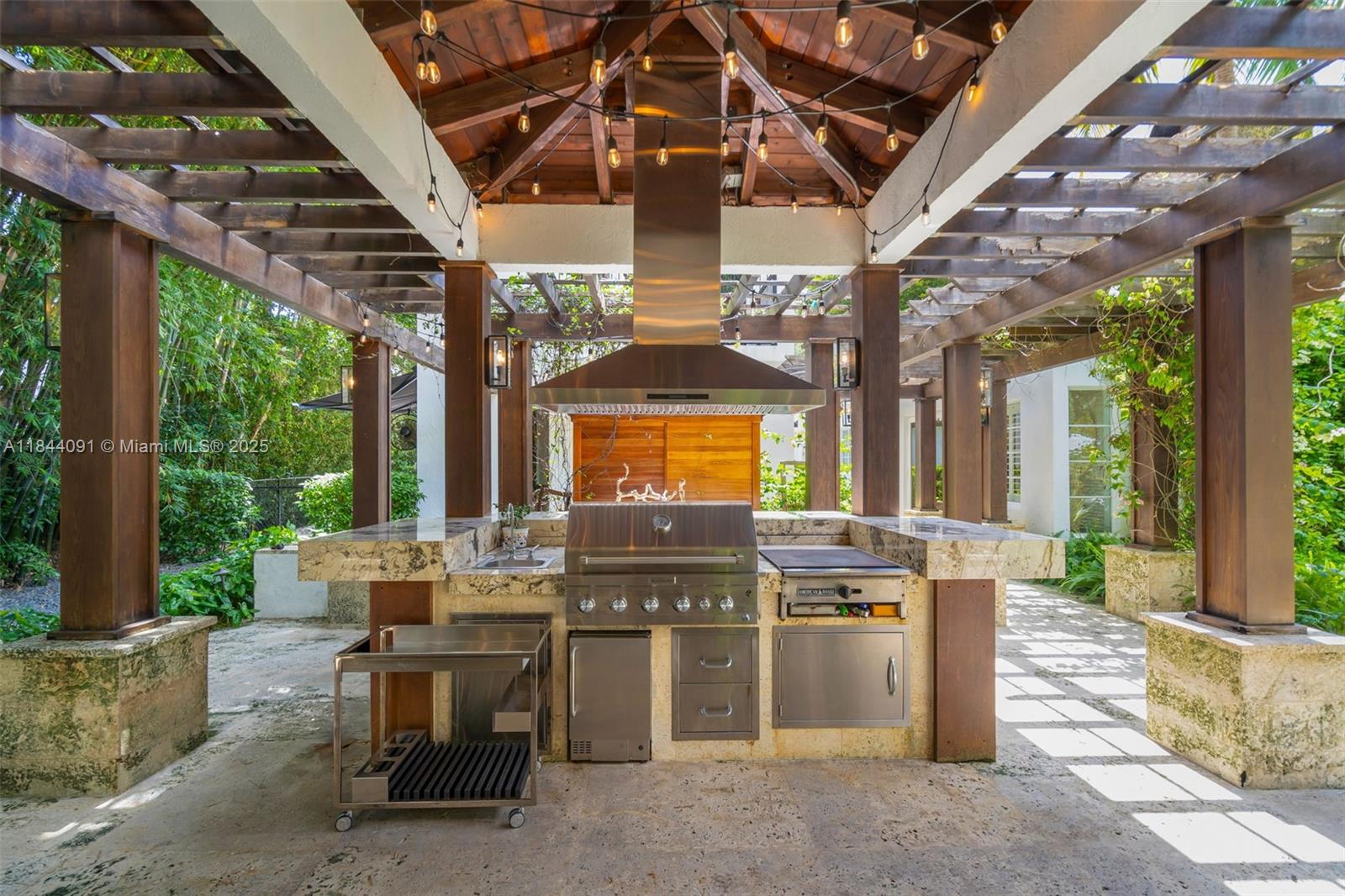 SUNSET GROVE AMD - Residential