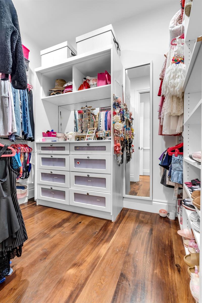 SUNSET GROVE AMD - Residential