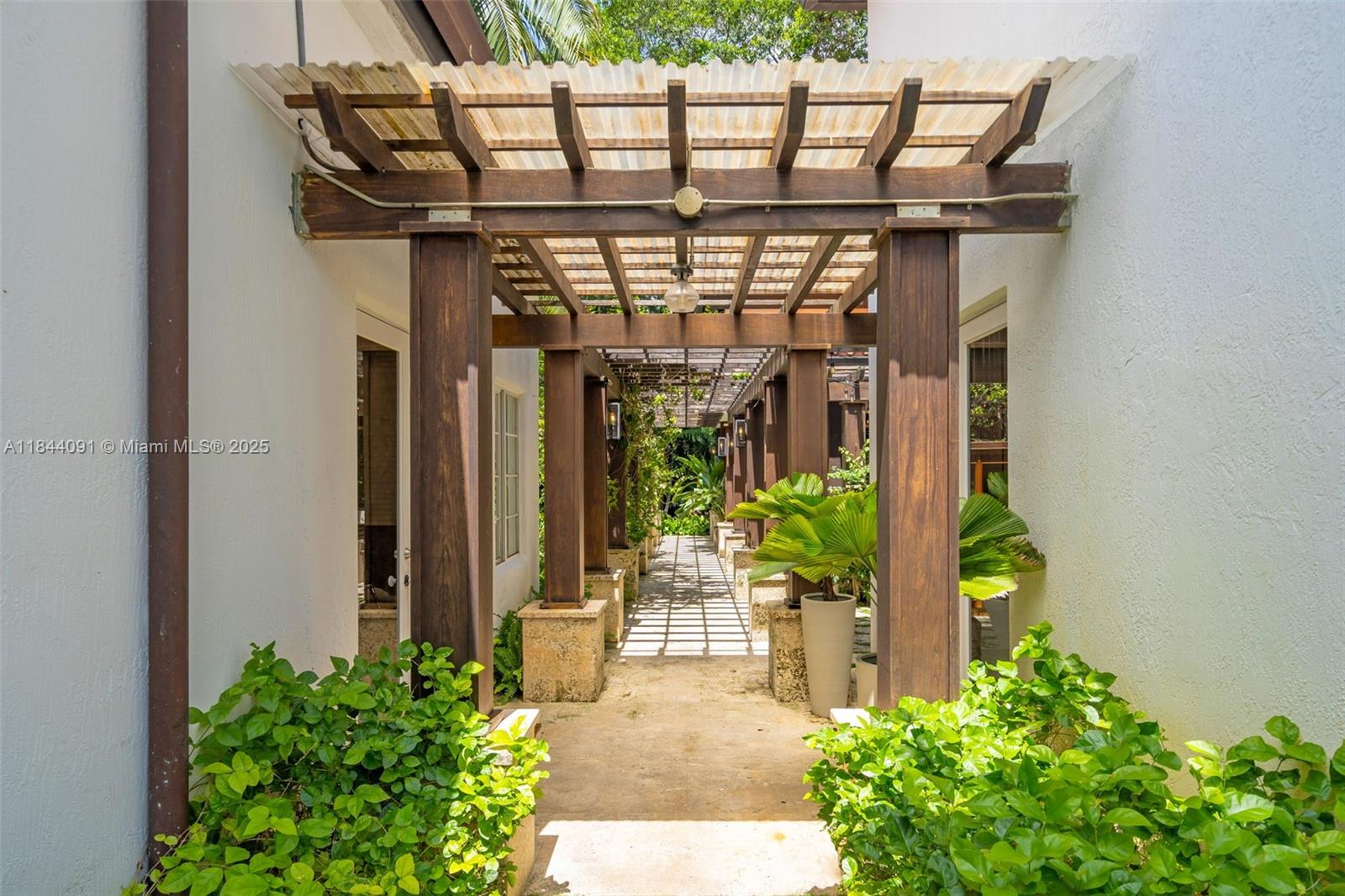 SUNSET GROVE AMD - Residential