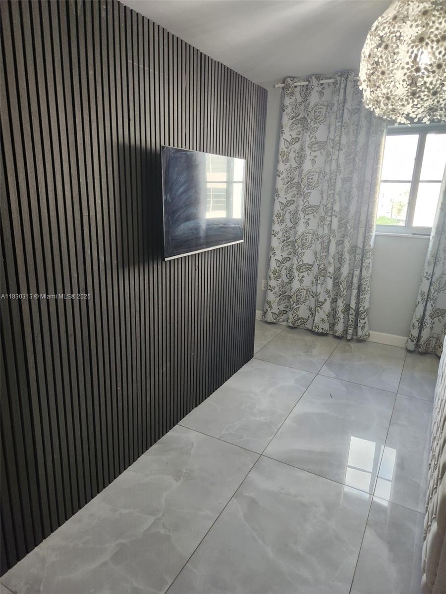 BERKSHIRE HOUSE CONDO - Residential