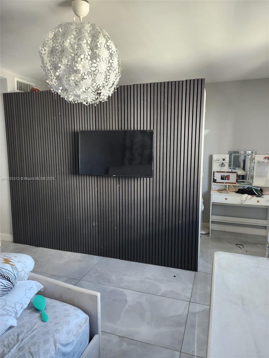 BERKSHIRE HOUSE CONDO - Residential