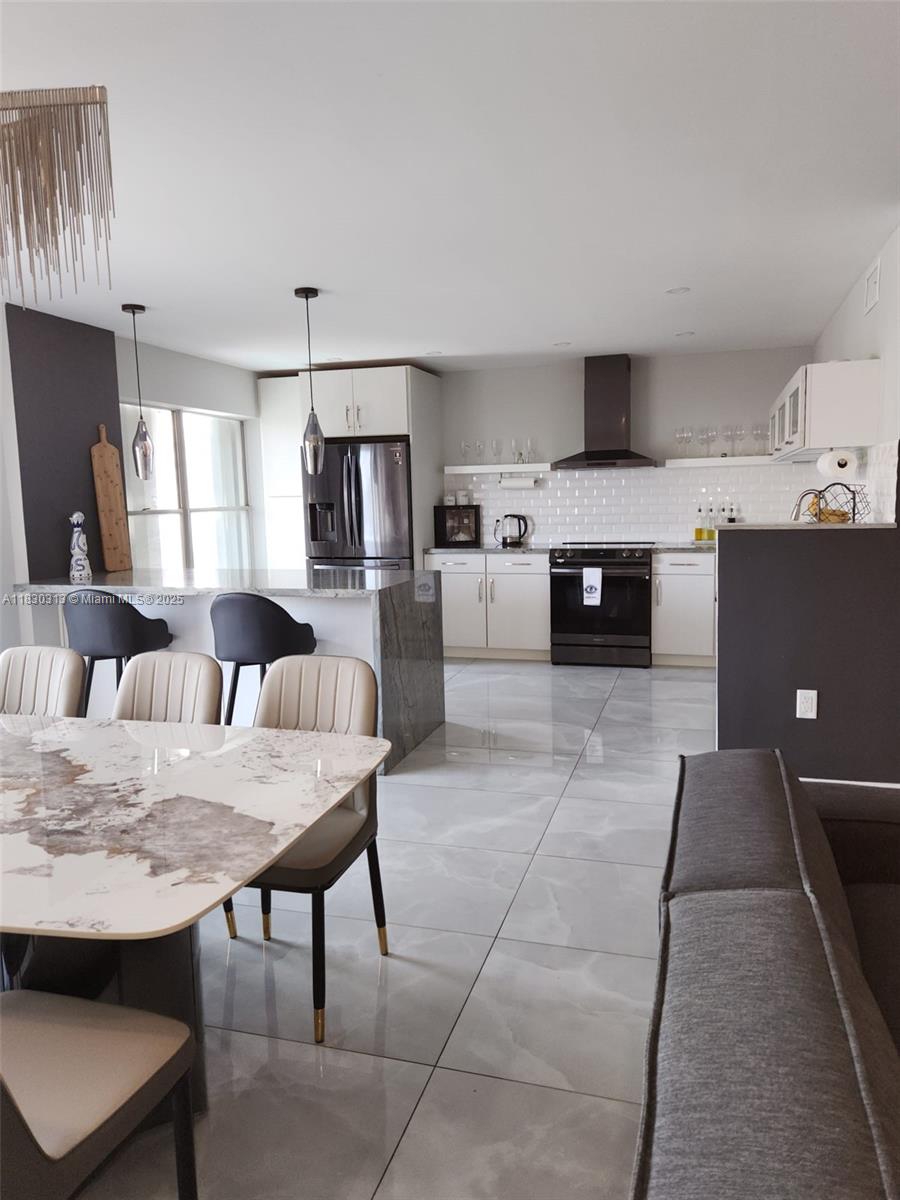 BERKSHIRE HOUSE CONDO - Residential