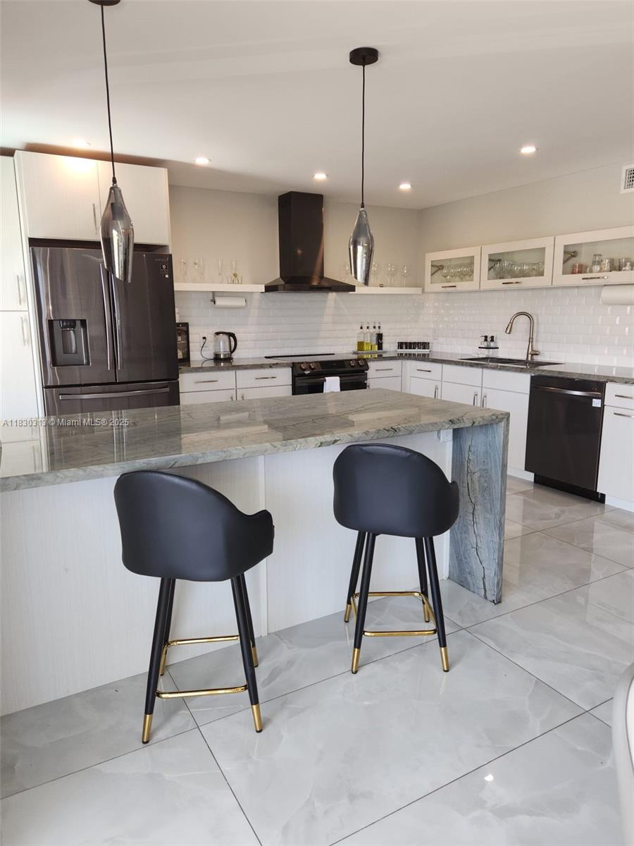 BERKSHIRE HOUSE CONDO - Residential