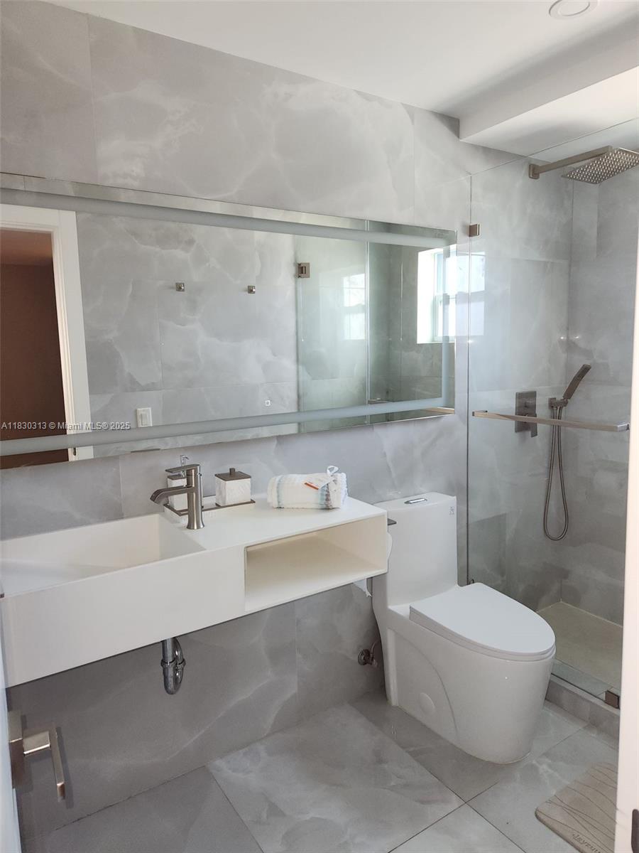 BERKSHIRE HOUSE CONDO - Residential