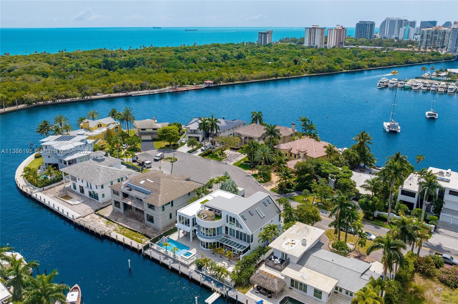 BEACH WAY HEIGHTS UNIT - Residential