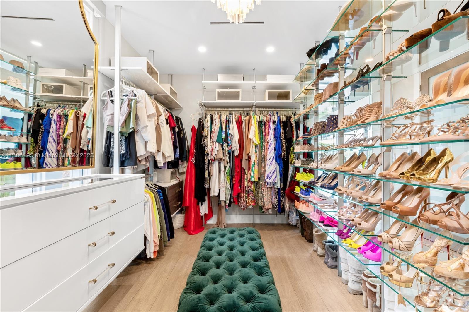 BEACH WAY HEIGHTS UNIT - Residential